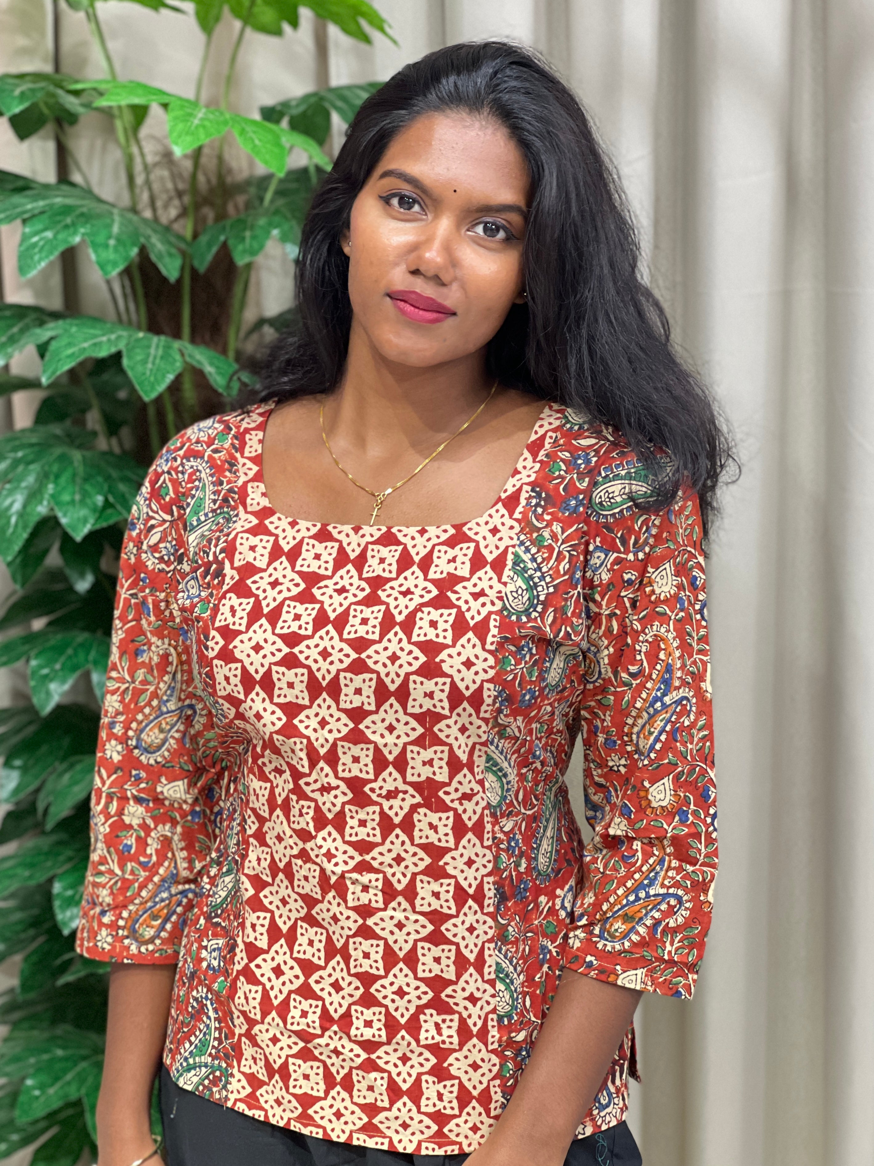 Print Detailed Cotton Short Kurta | DNT1087