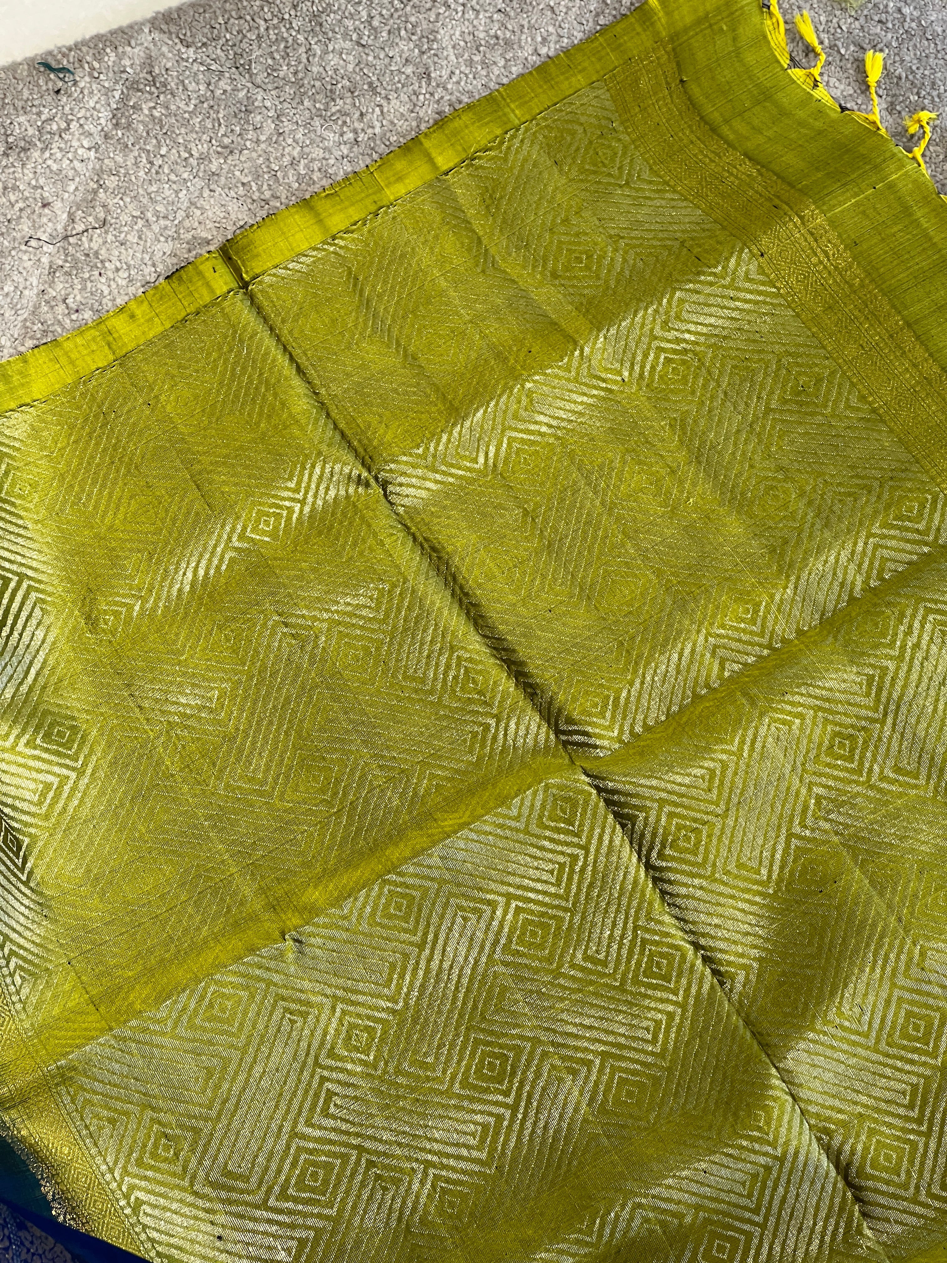 Zari Woven Handloom Pure Silk Saree | SVC122