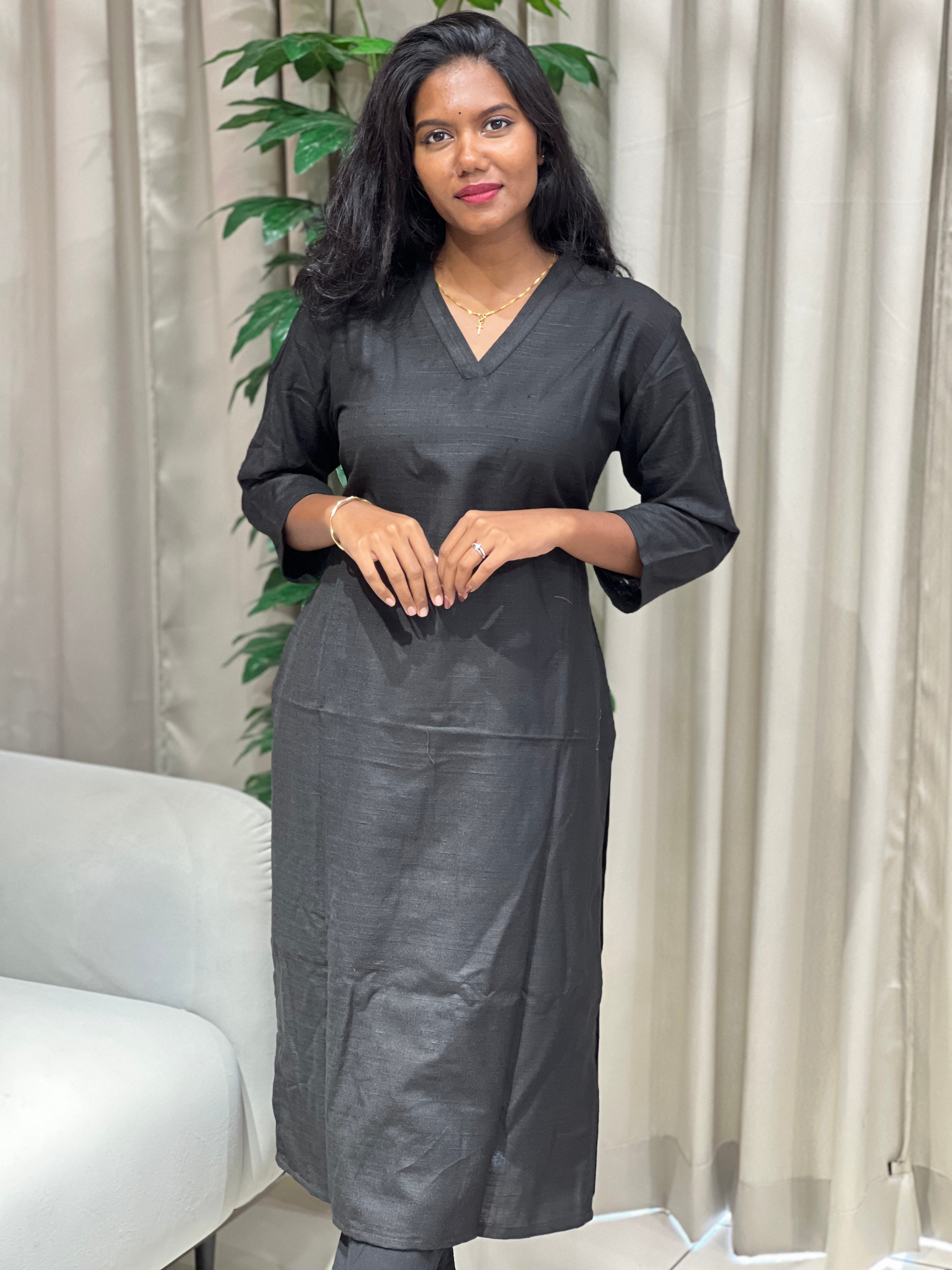 Solid Patterned Cotton Kurta | DNT1034