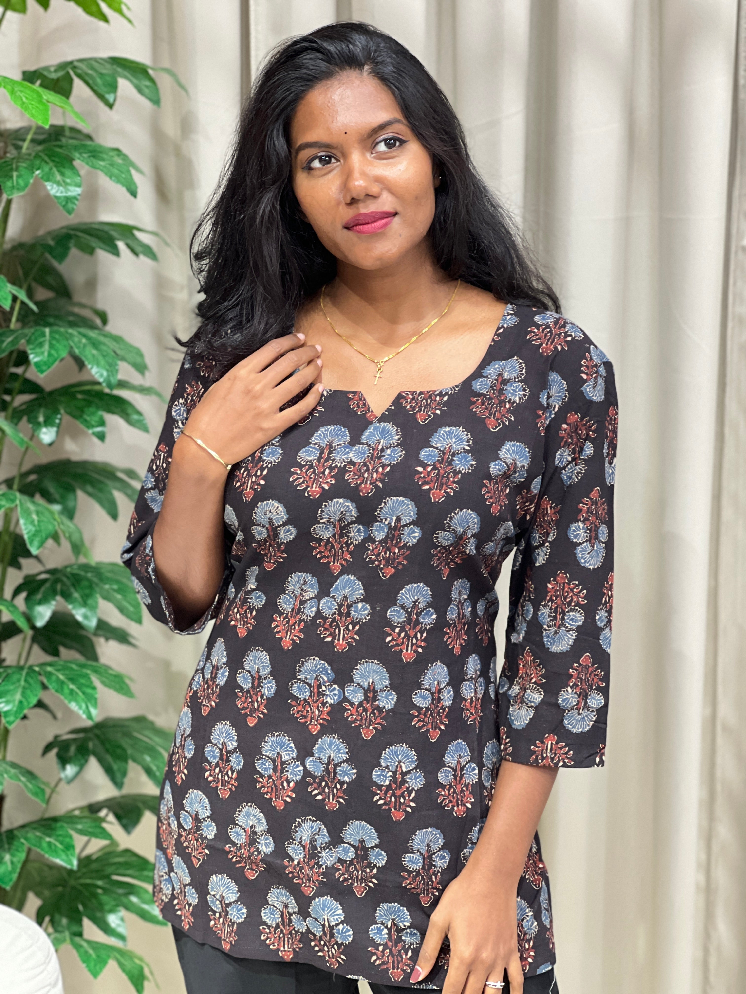 Printed Cotton Short Kurta | DNT1071