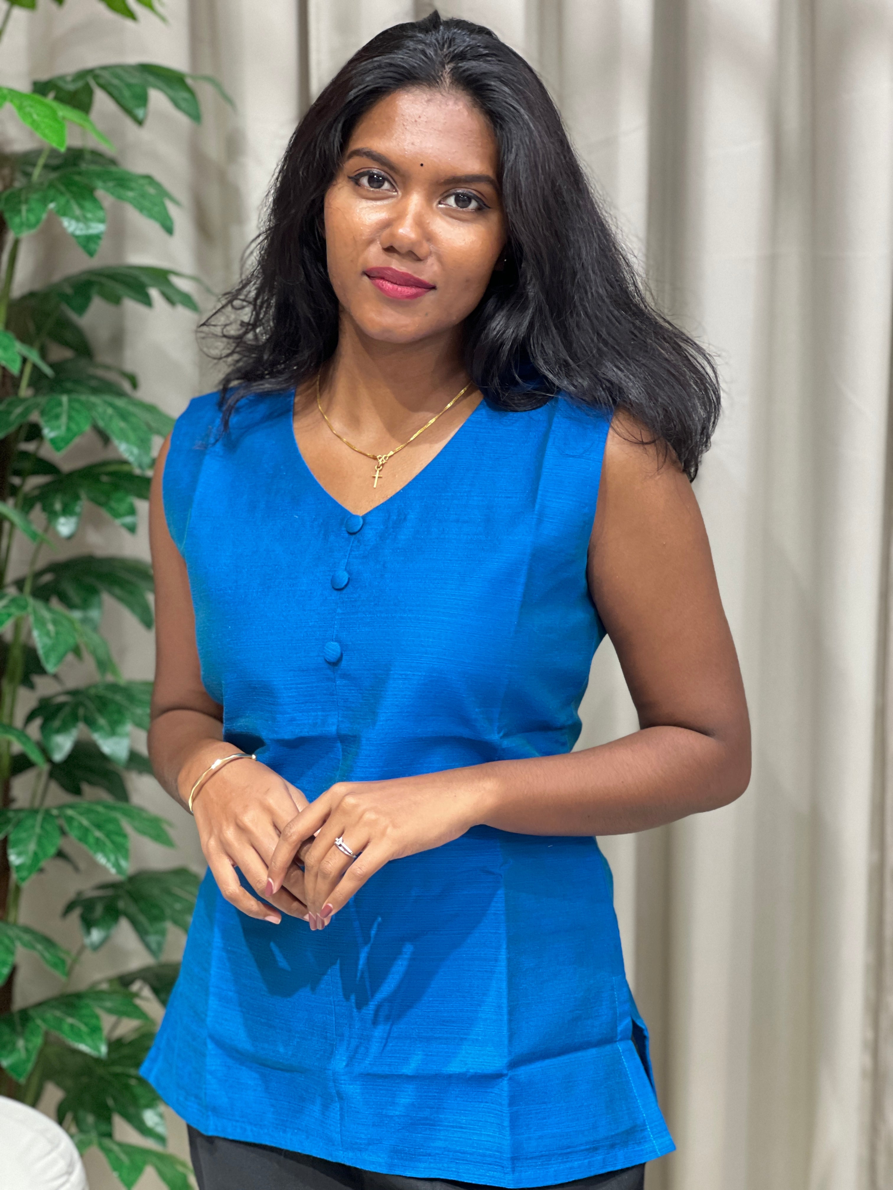 Solid Raw Cotton Short Kurta | DNT1060