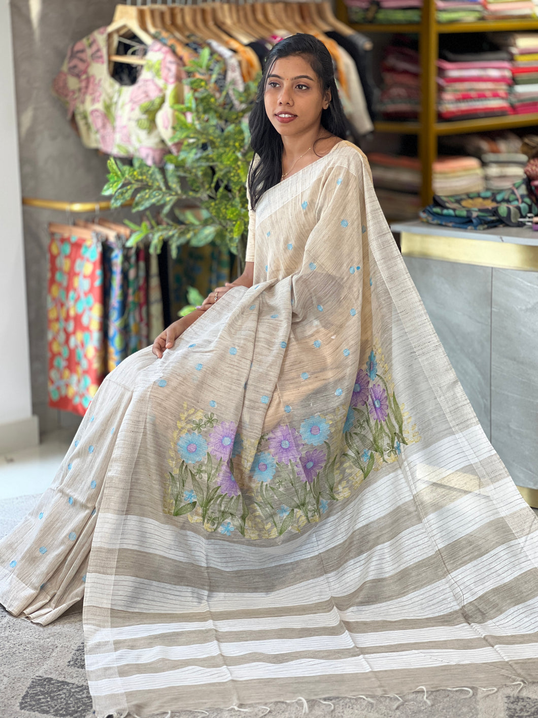Floral Embroidery Bhagalpuri Linen Saree | NHH222