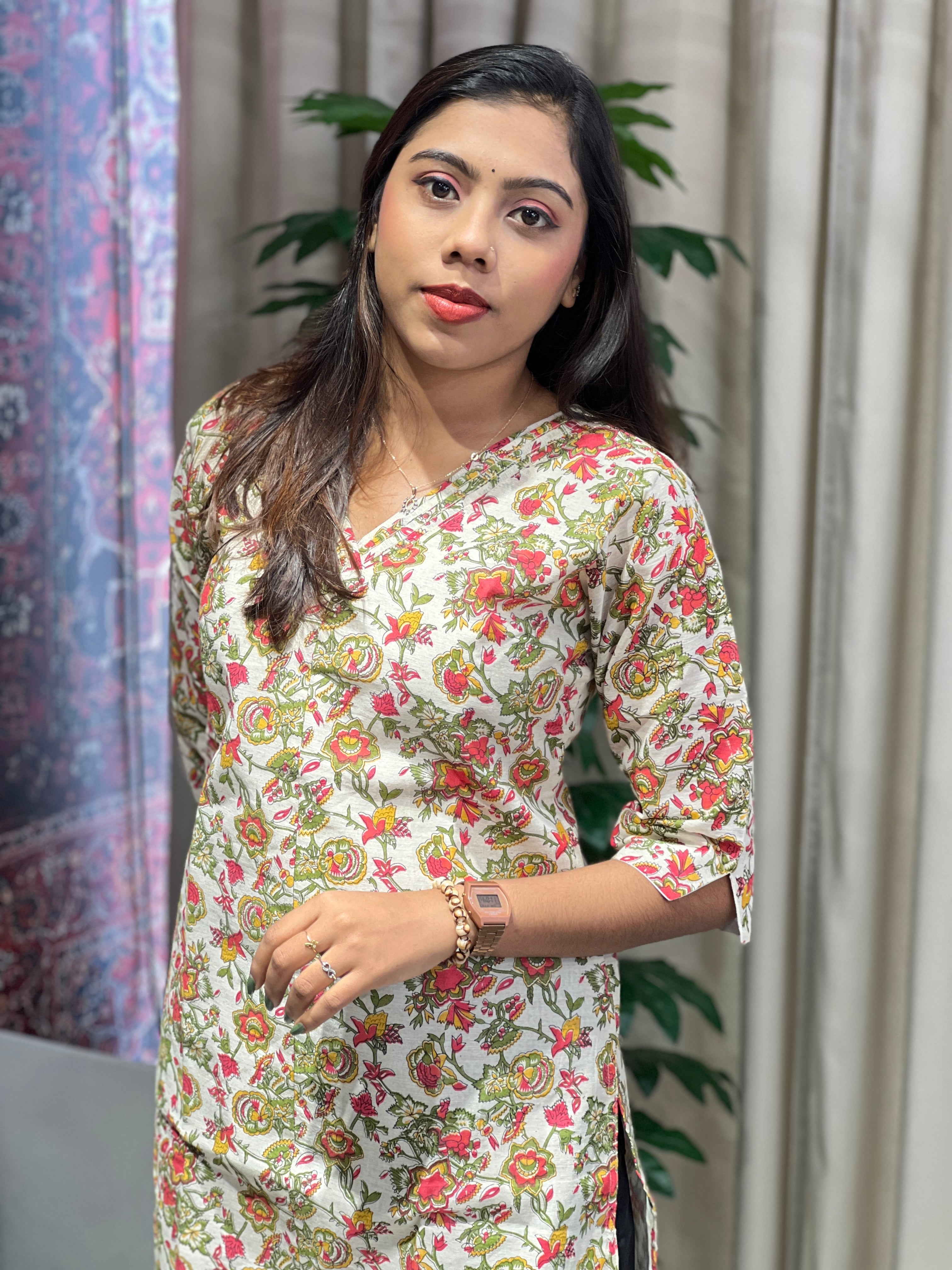Floral Print Detailed Chanderi Kurta | RMLA276