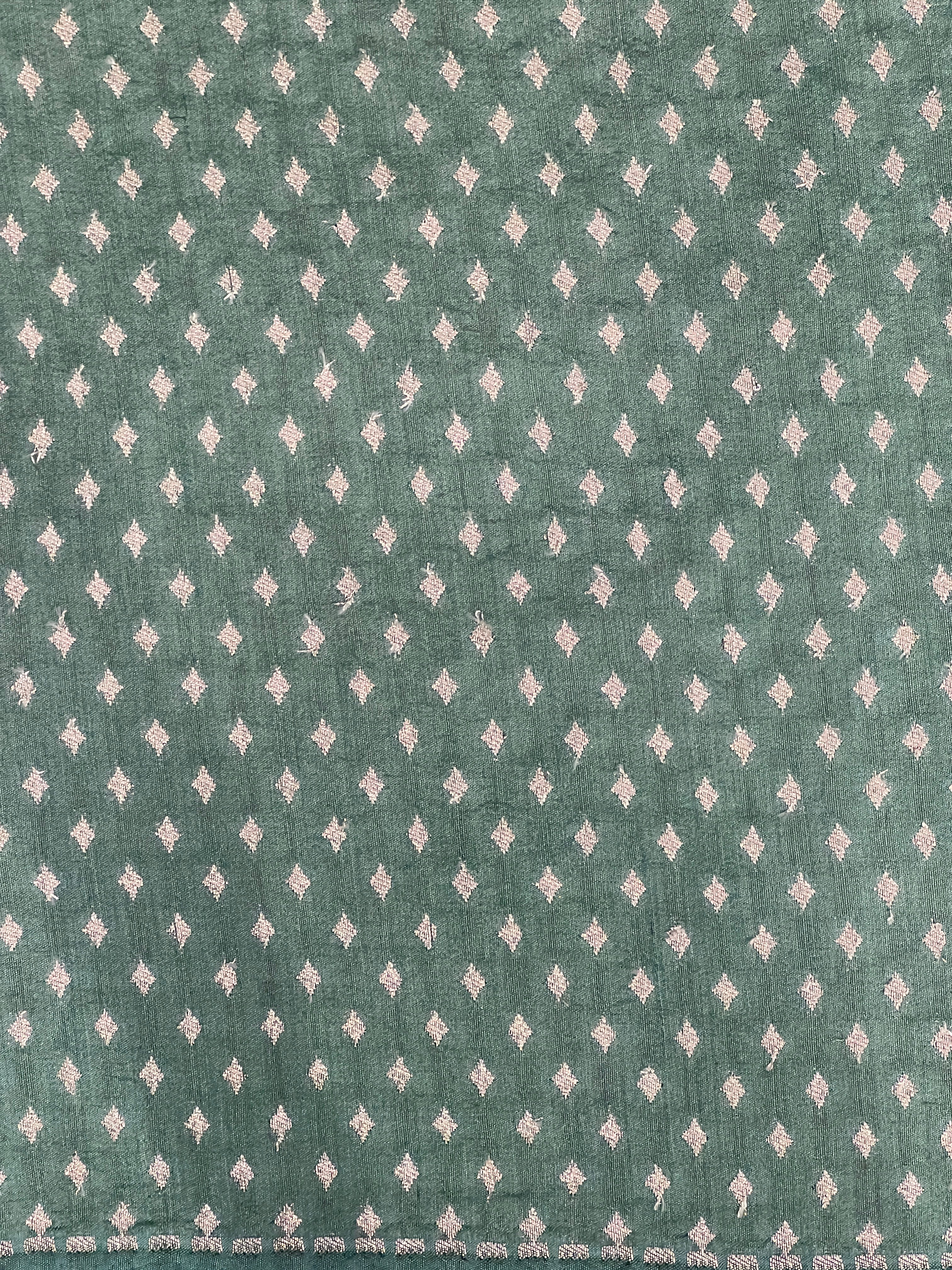 Floral Cutwork Embroidery Crushed Shimmer Organza Saree | RGD997R