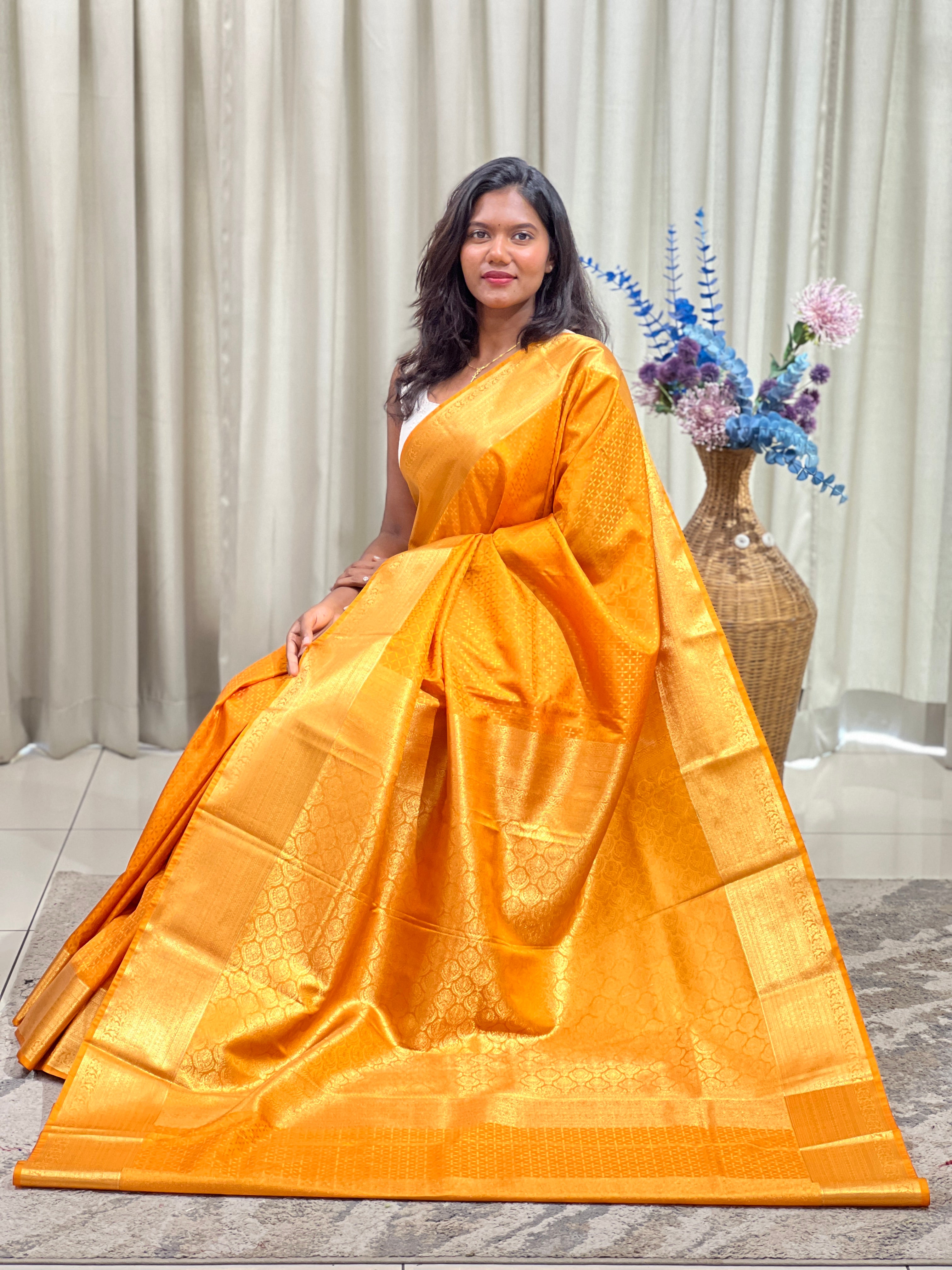 Geometrical Weaving Pattern Semi Silk Saree | RVS219