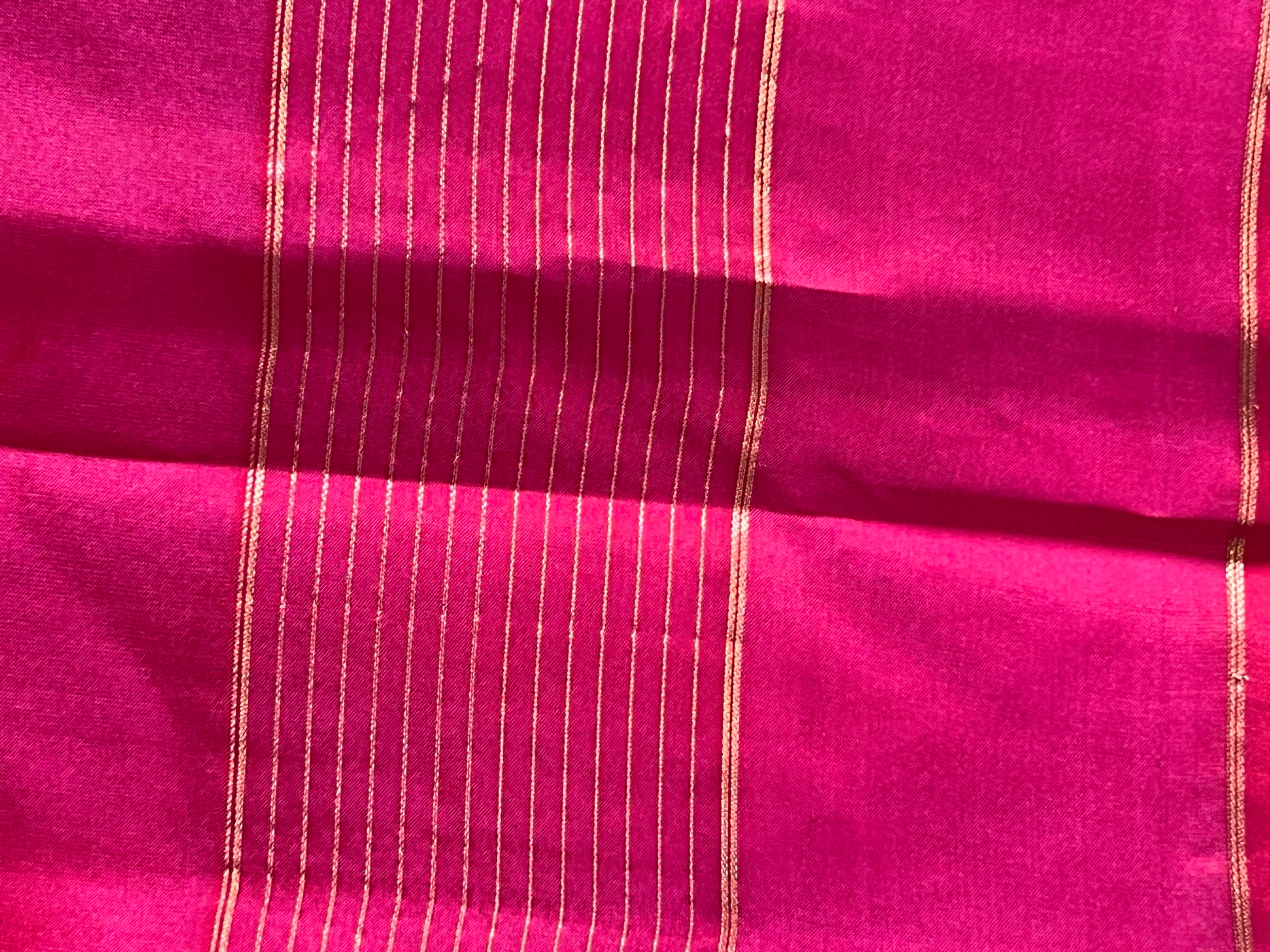 Traditional Temple Border Pattern Soft Silk Saree | SMT113