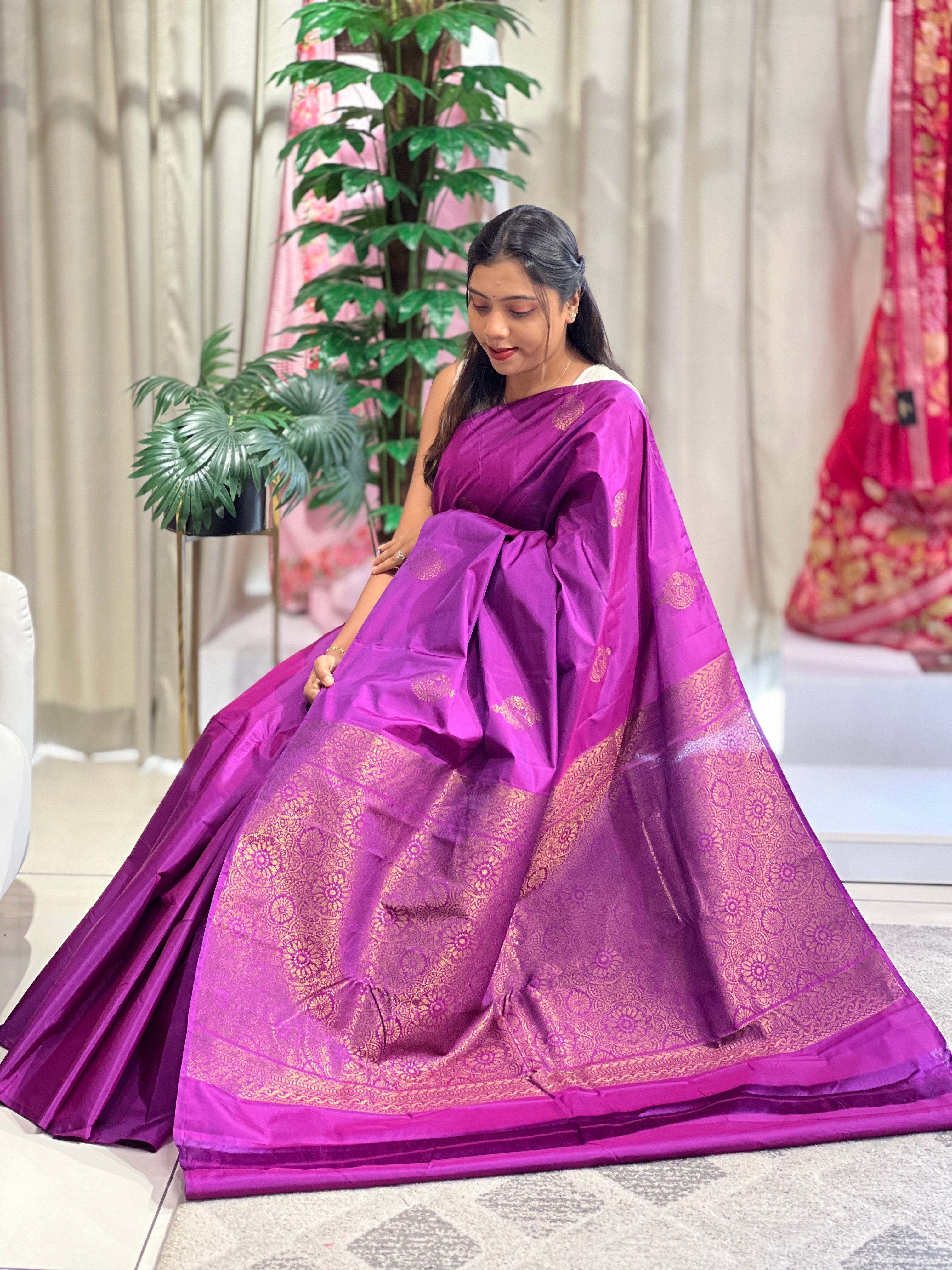 Buta Woven Pattern Semi Soft Silk Saree | SEN120
