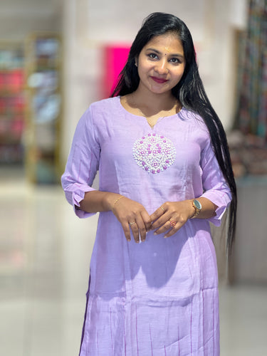 Hand Embroidery Detailed Chanderi Kurta Top & Bottom | EC101