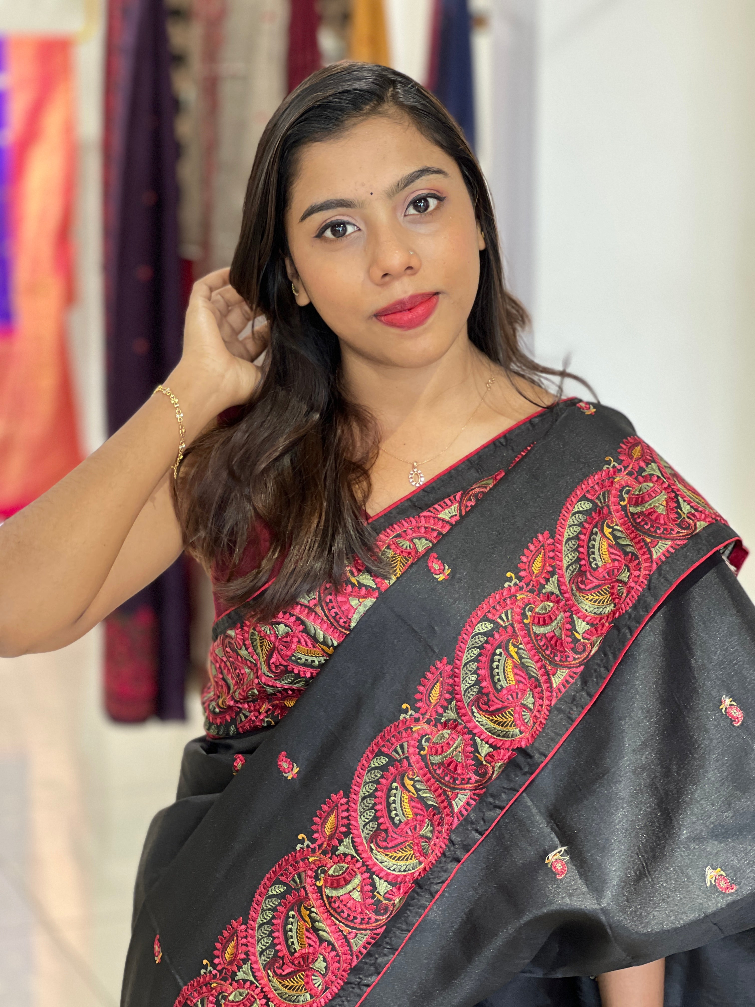 Paisley Embroidery Detailed Tussar Finish Saree | SUN480