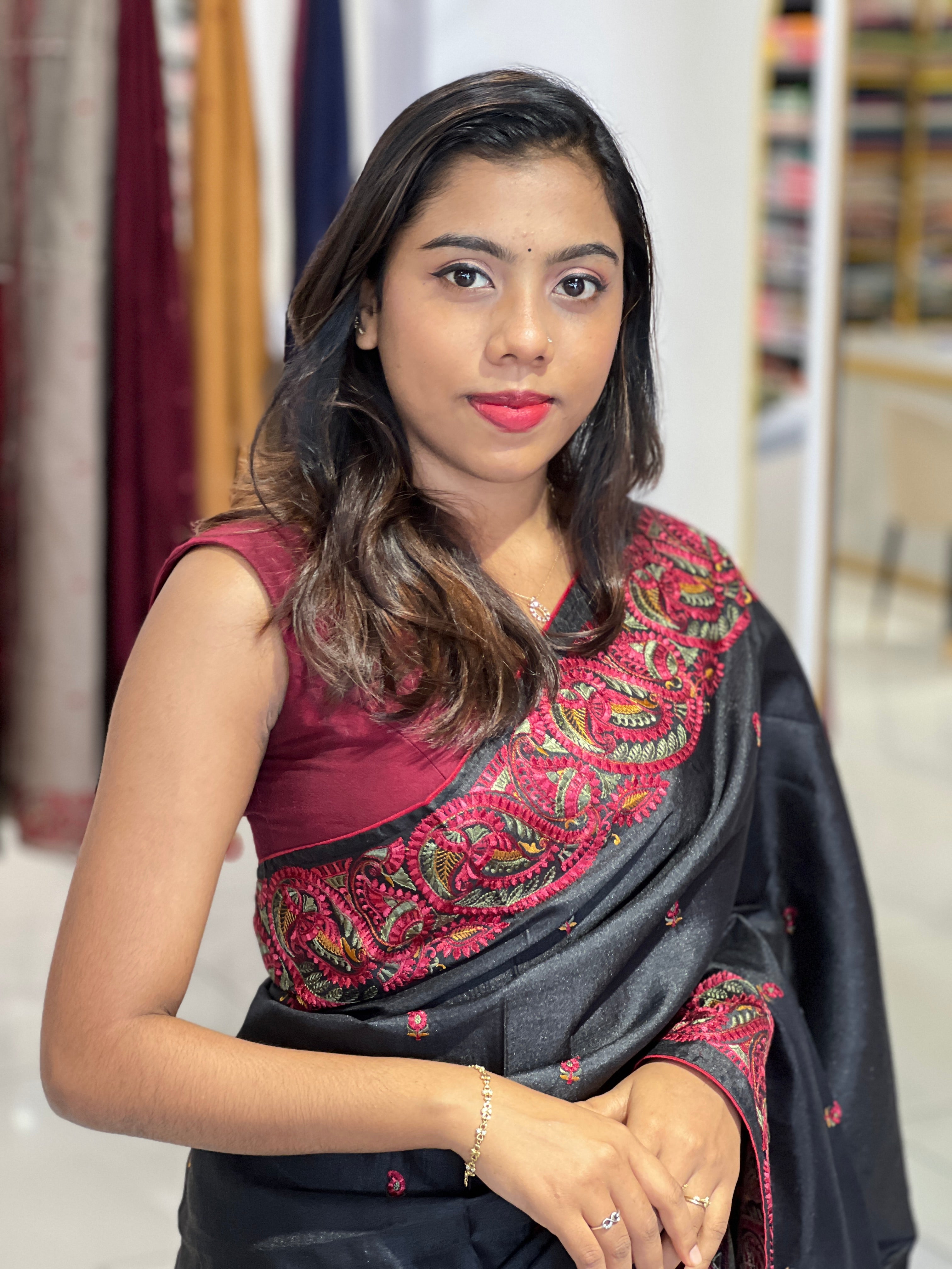 Paisley Embroidery Detailed Tussar Finish Saree | SUN480
