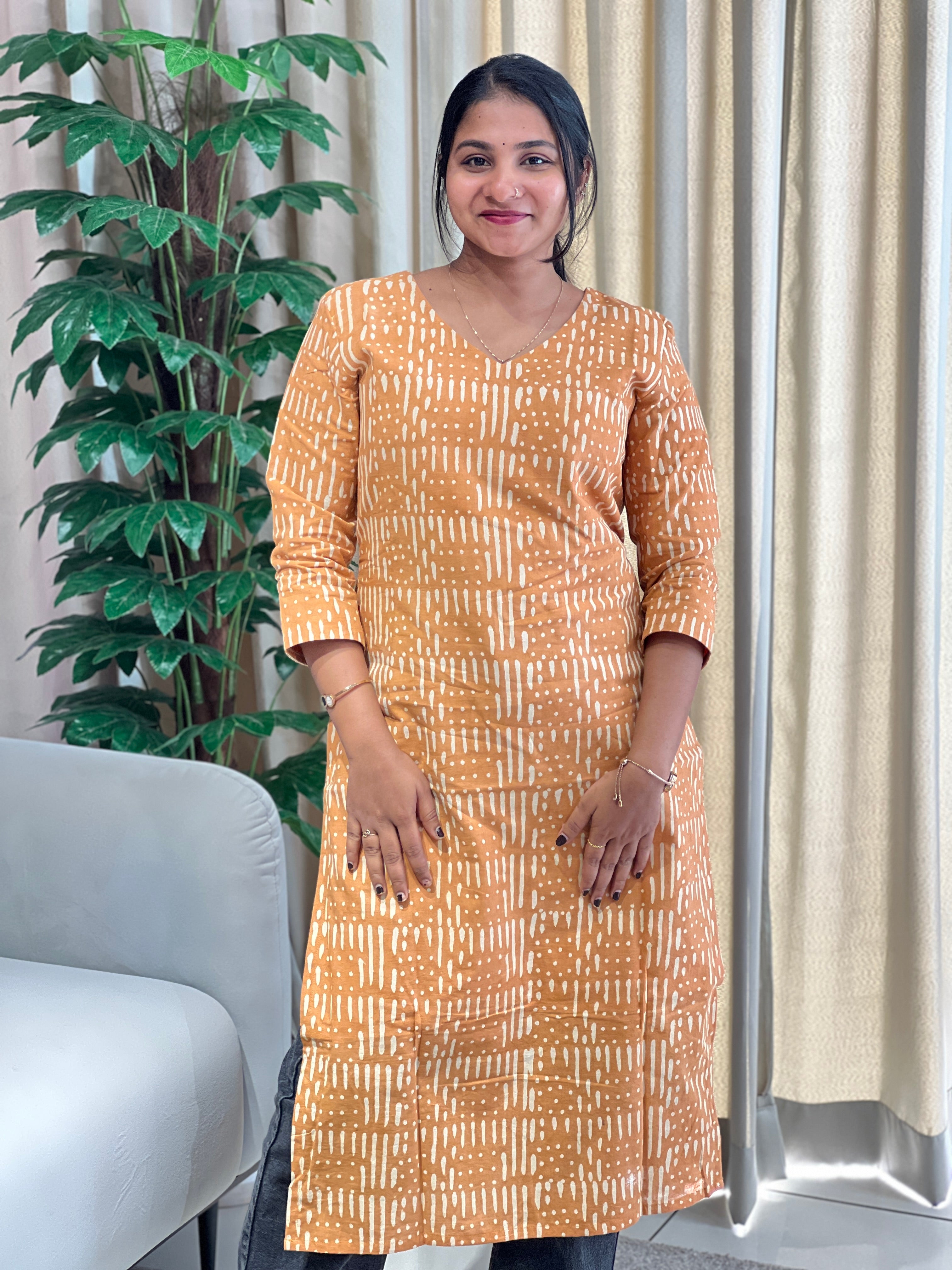 Batik Printed Cotton Kurta | DNT1080