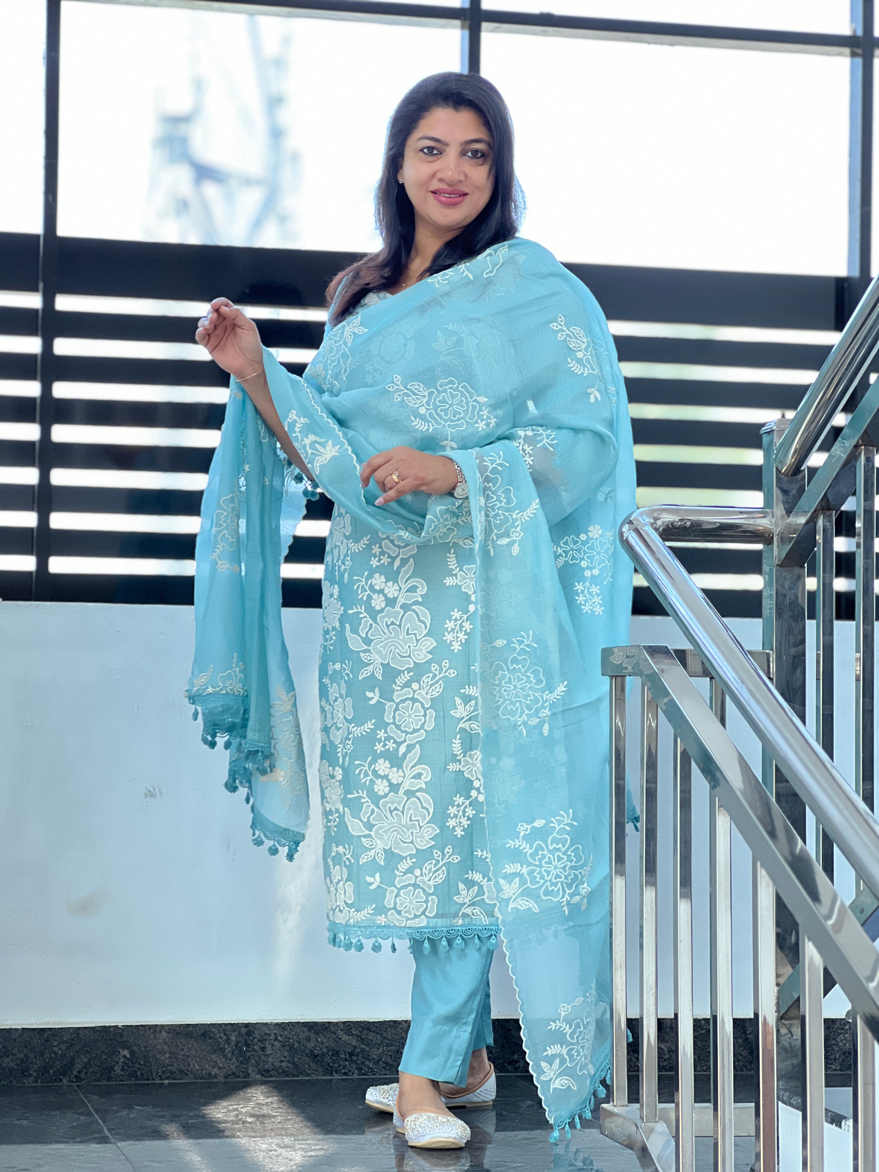 Floral Applique & Embroidery Detailed Pure Mul Chanderi Salwar Set | SRF103