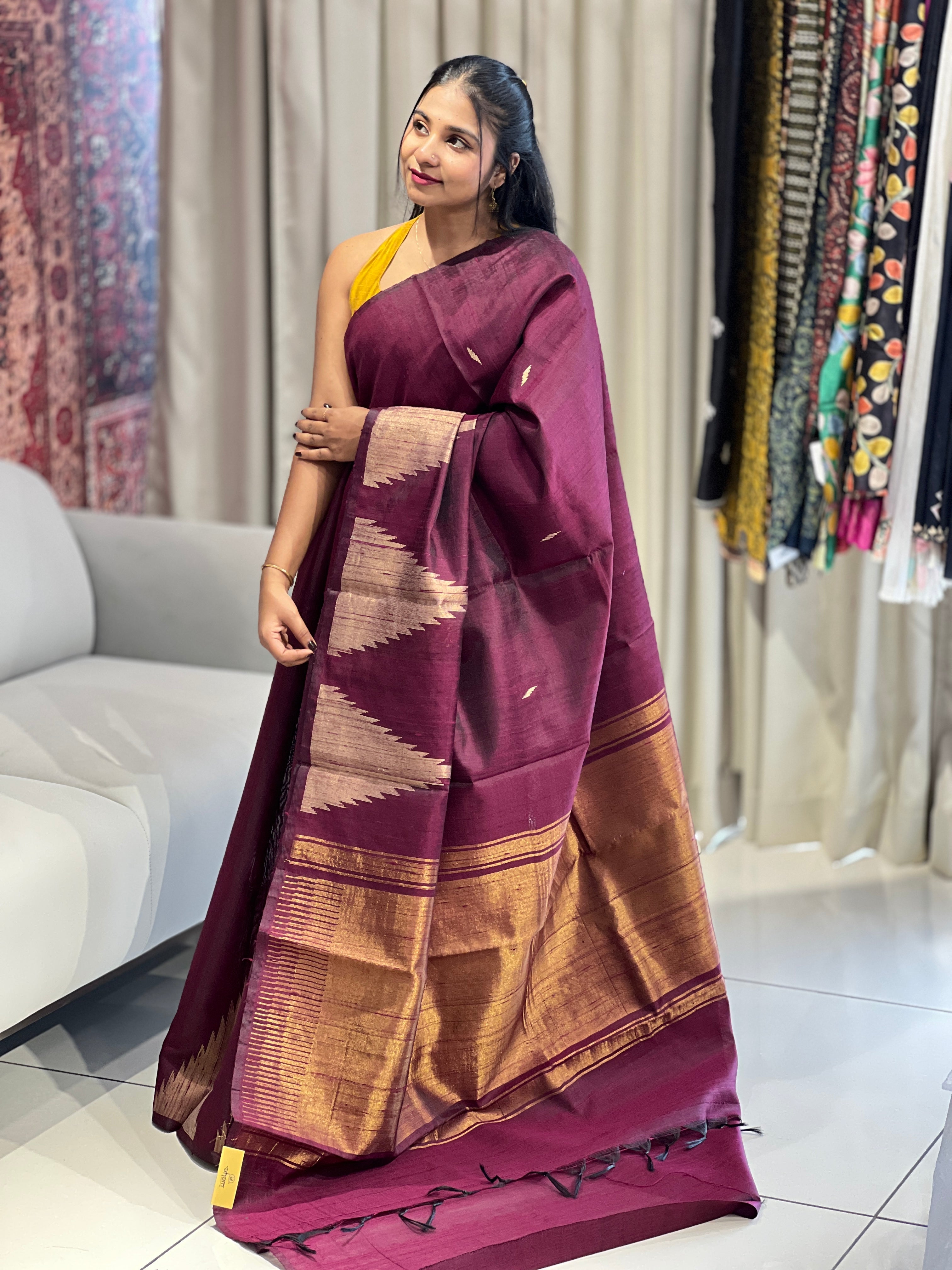 Traditional Temple Border Detailed Raw Silk Saree | HS1247