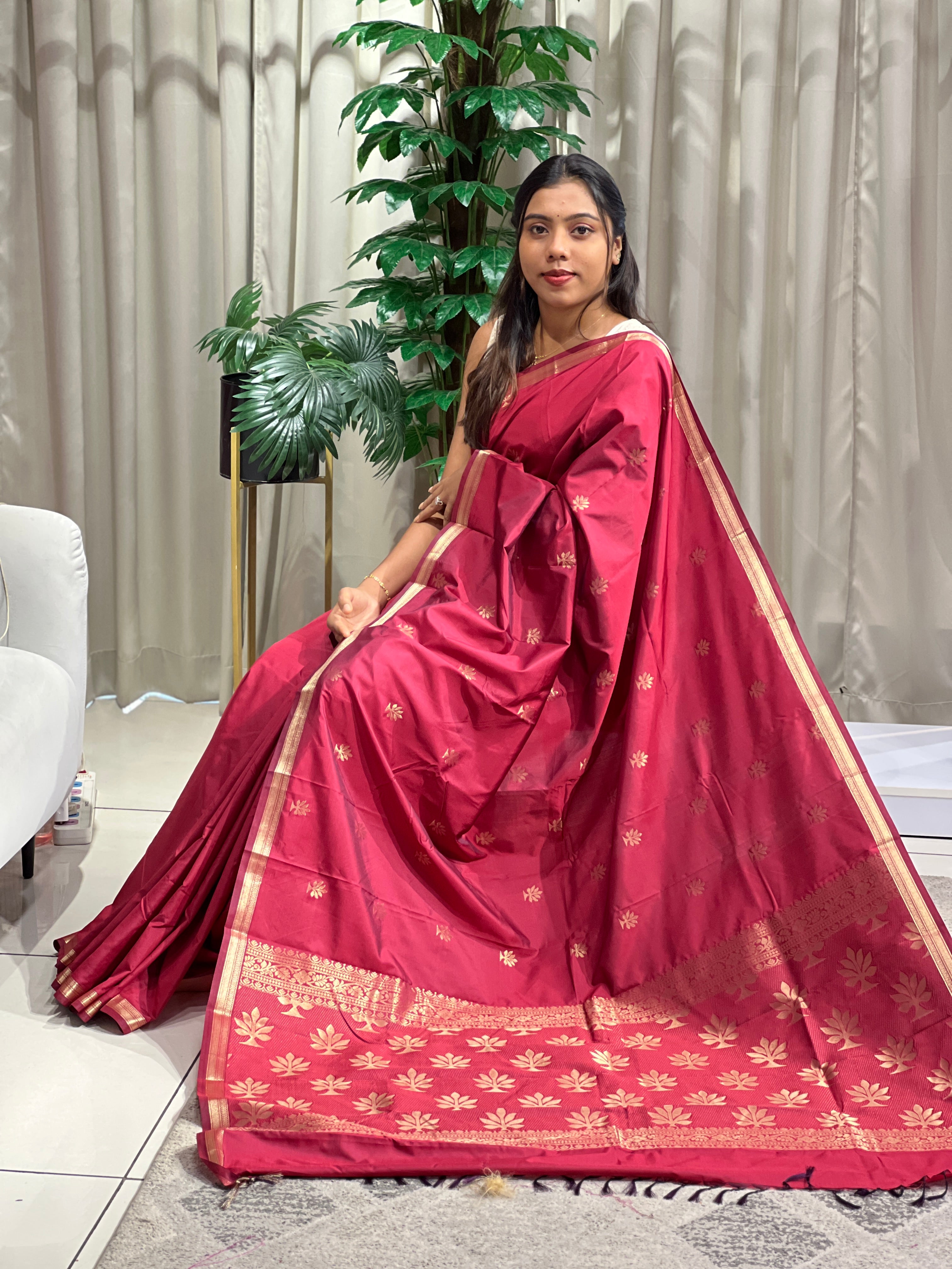 Buta Pattern Semi Soft Silk Saree | LPR101