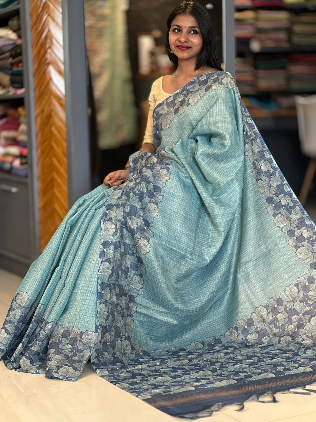 Floral Border Pattern Linen Finish Saree | KSD108