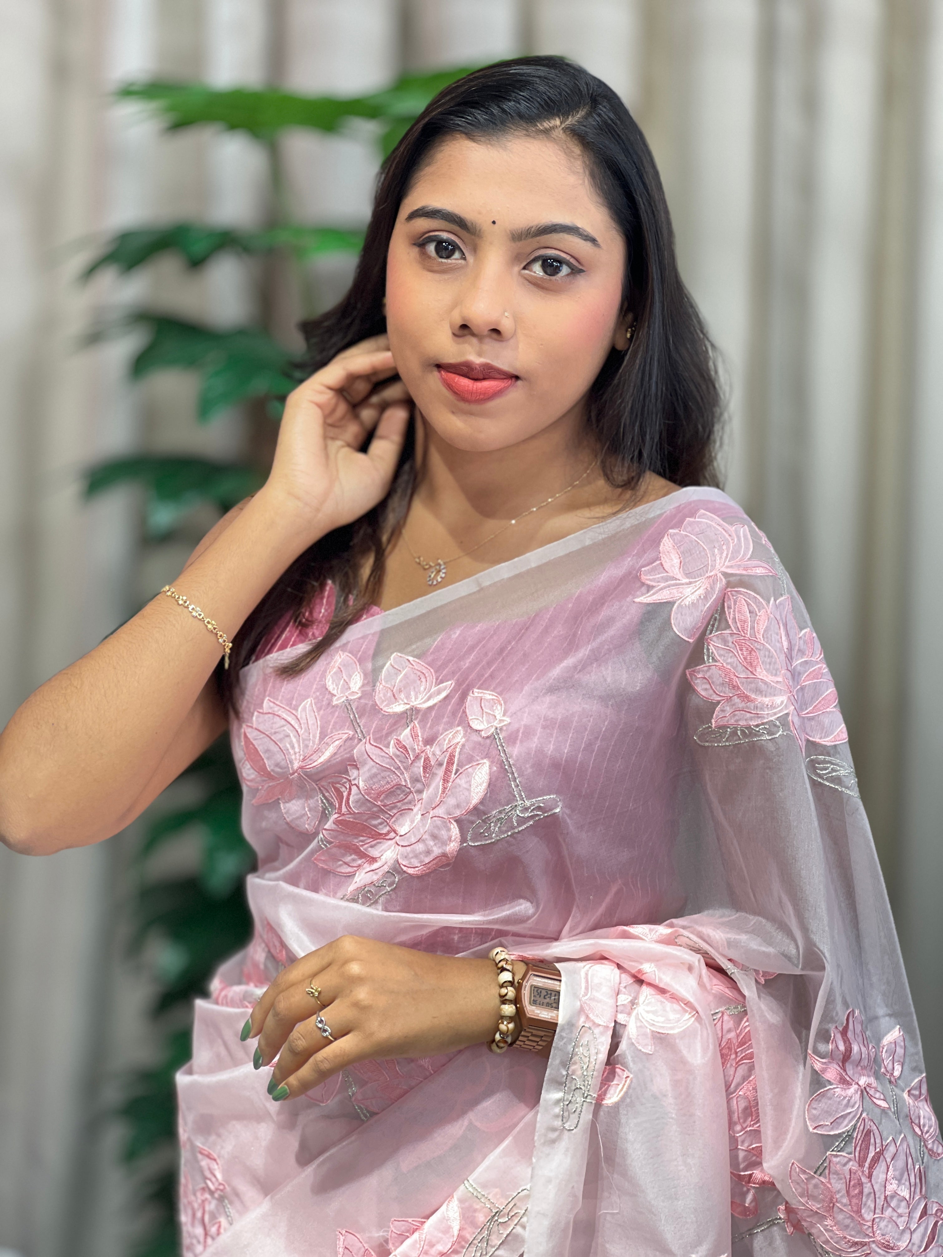 Floral Applique Patterned Organza Saree | MM269