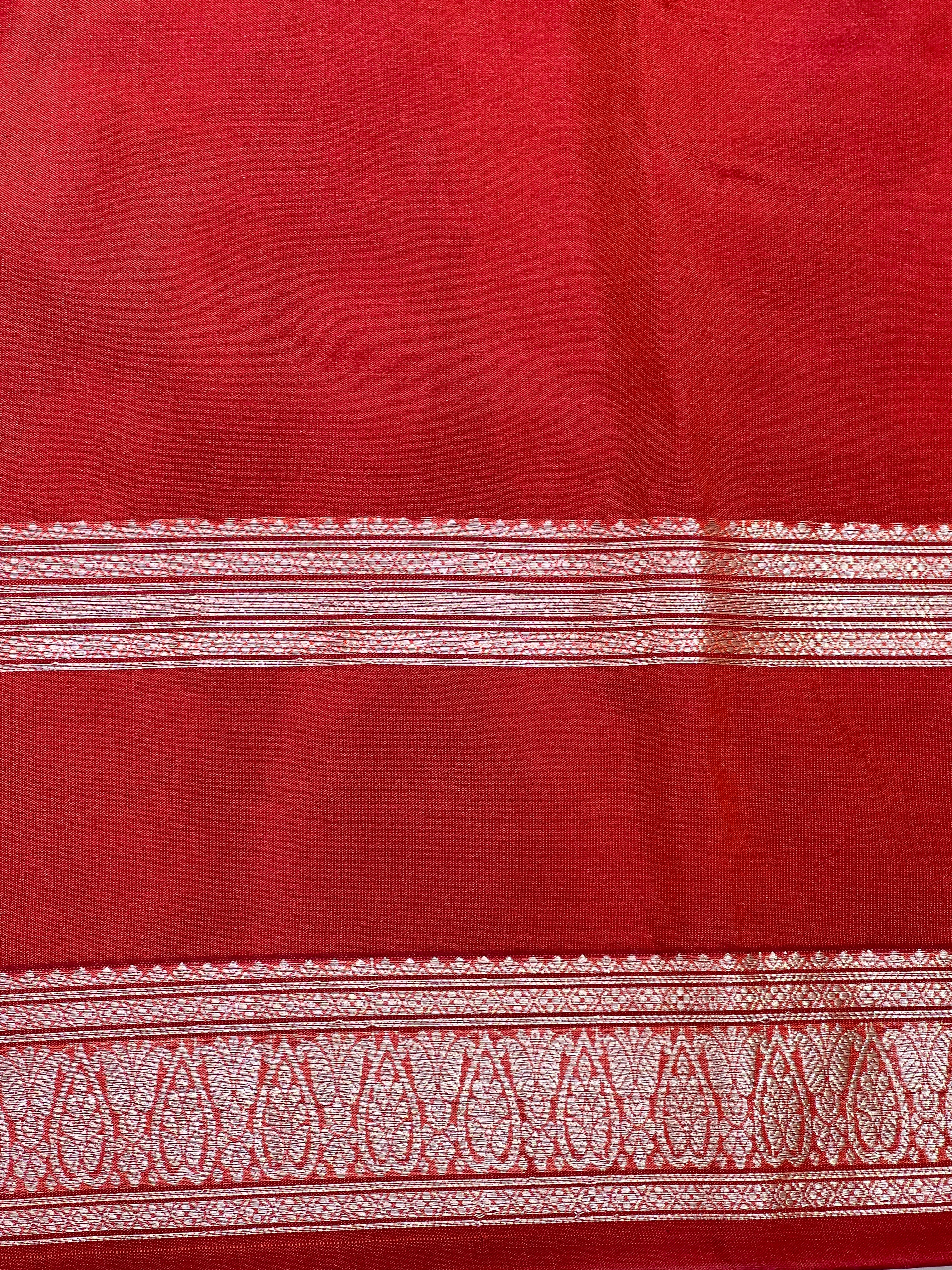 Jacquard Weaving Pattern Soft Silk Saree | RVS251