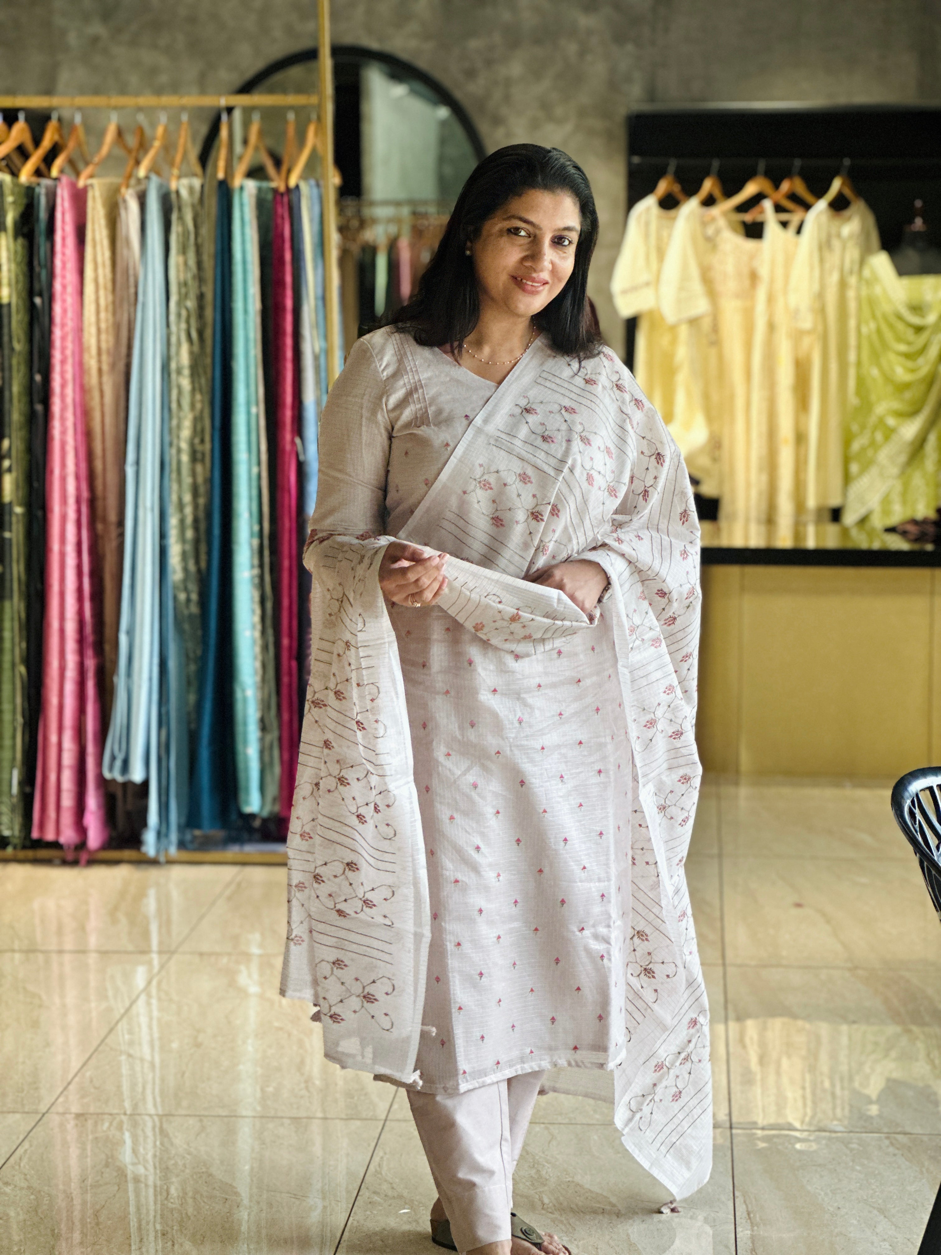 Floral Embroidered Silky Kota Unstitched Salwar Set | MR357