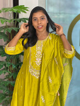 Embroidery Pattern Chanderi Silk Kurta Set | ACL111