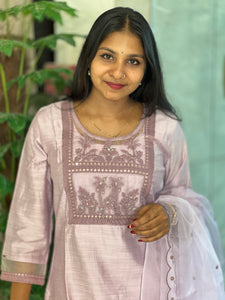 Embroidery Pattern Chanderi Silk Kurta Set | ACL109
