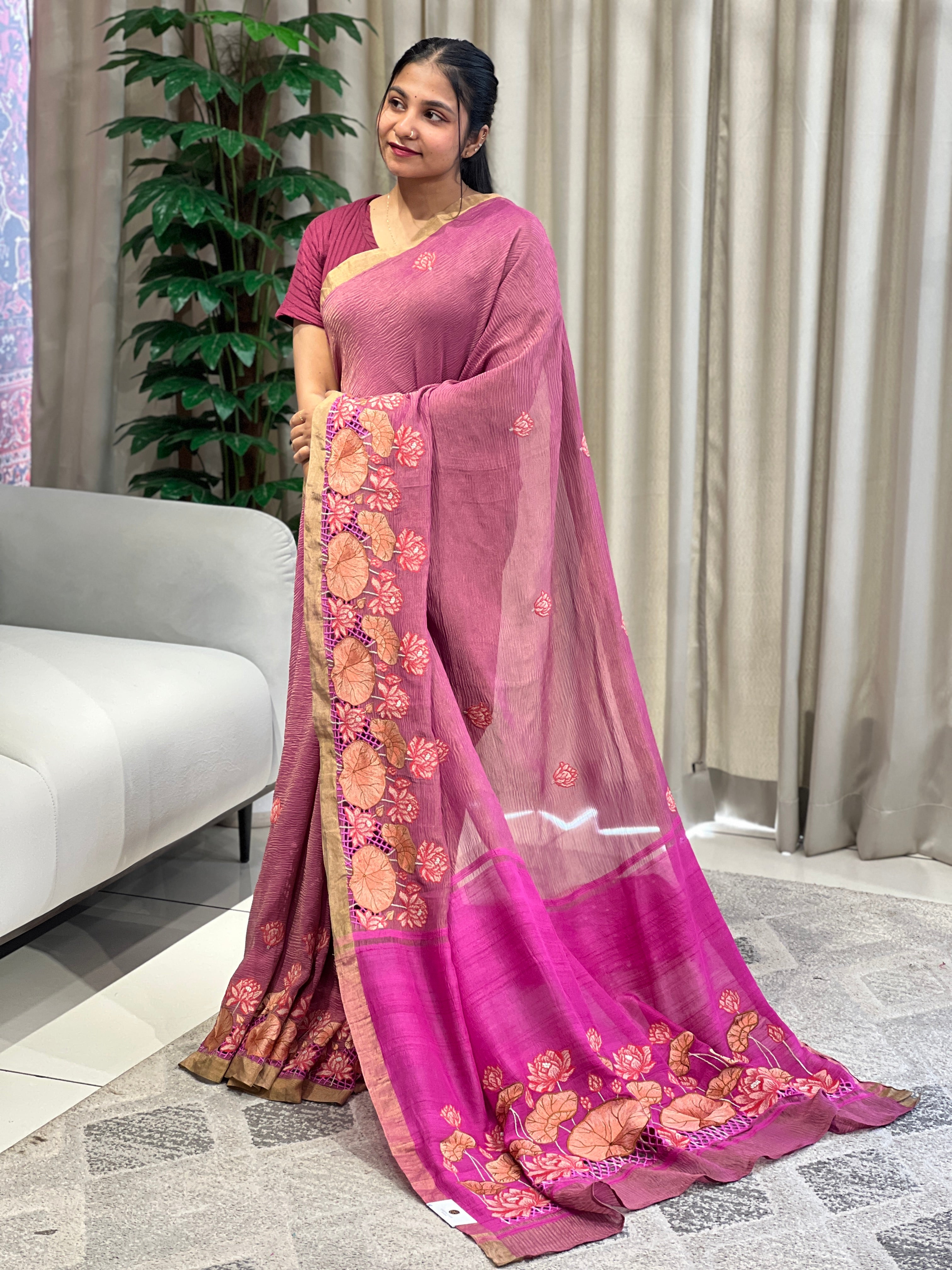 Floral Cutwork Embroidery Crushed Tussar Tissue Saree | RGD1007R
