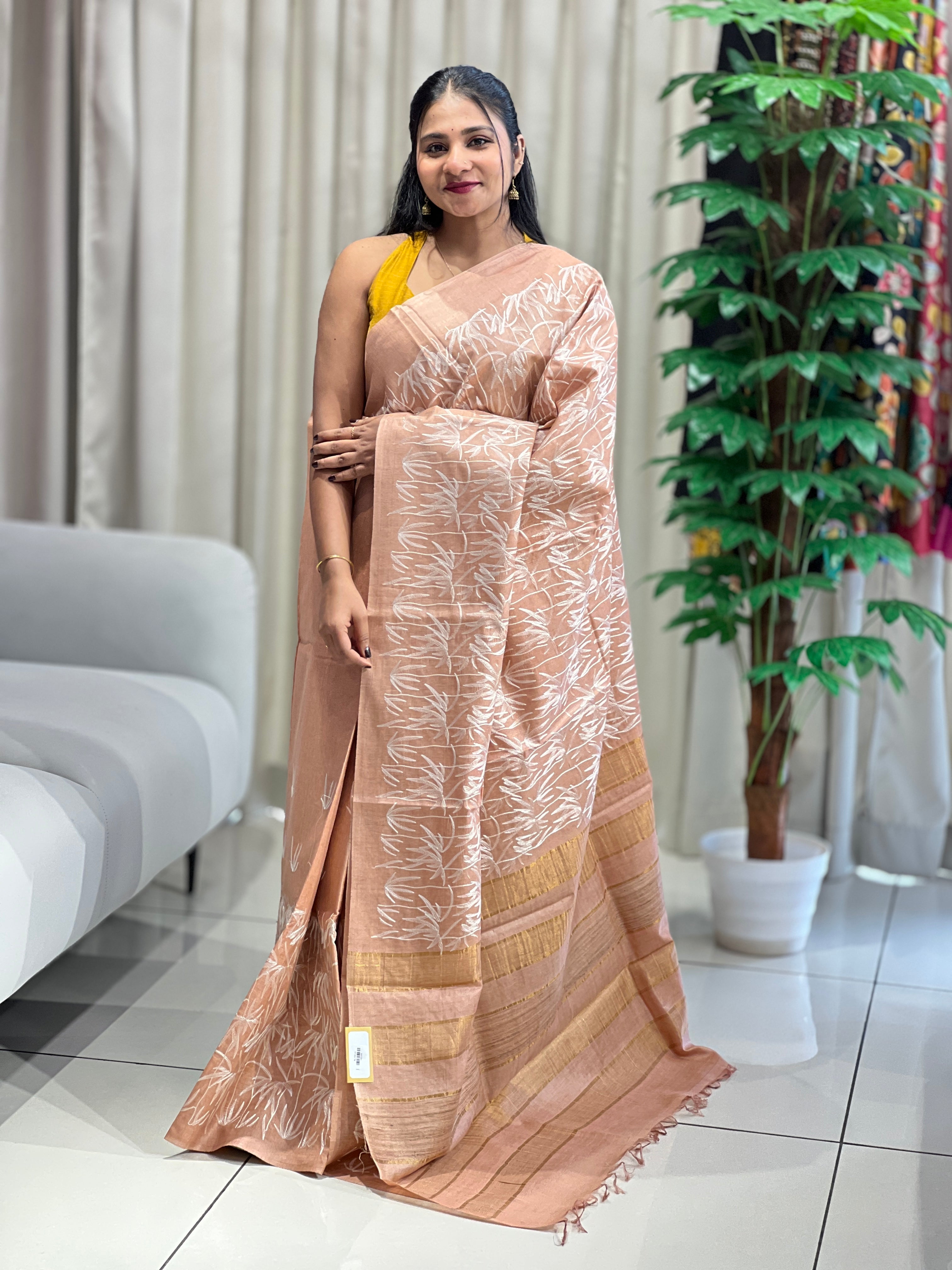 Machine Embroidery Leaf Patterned Tussar Saree | HS1289