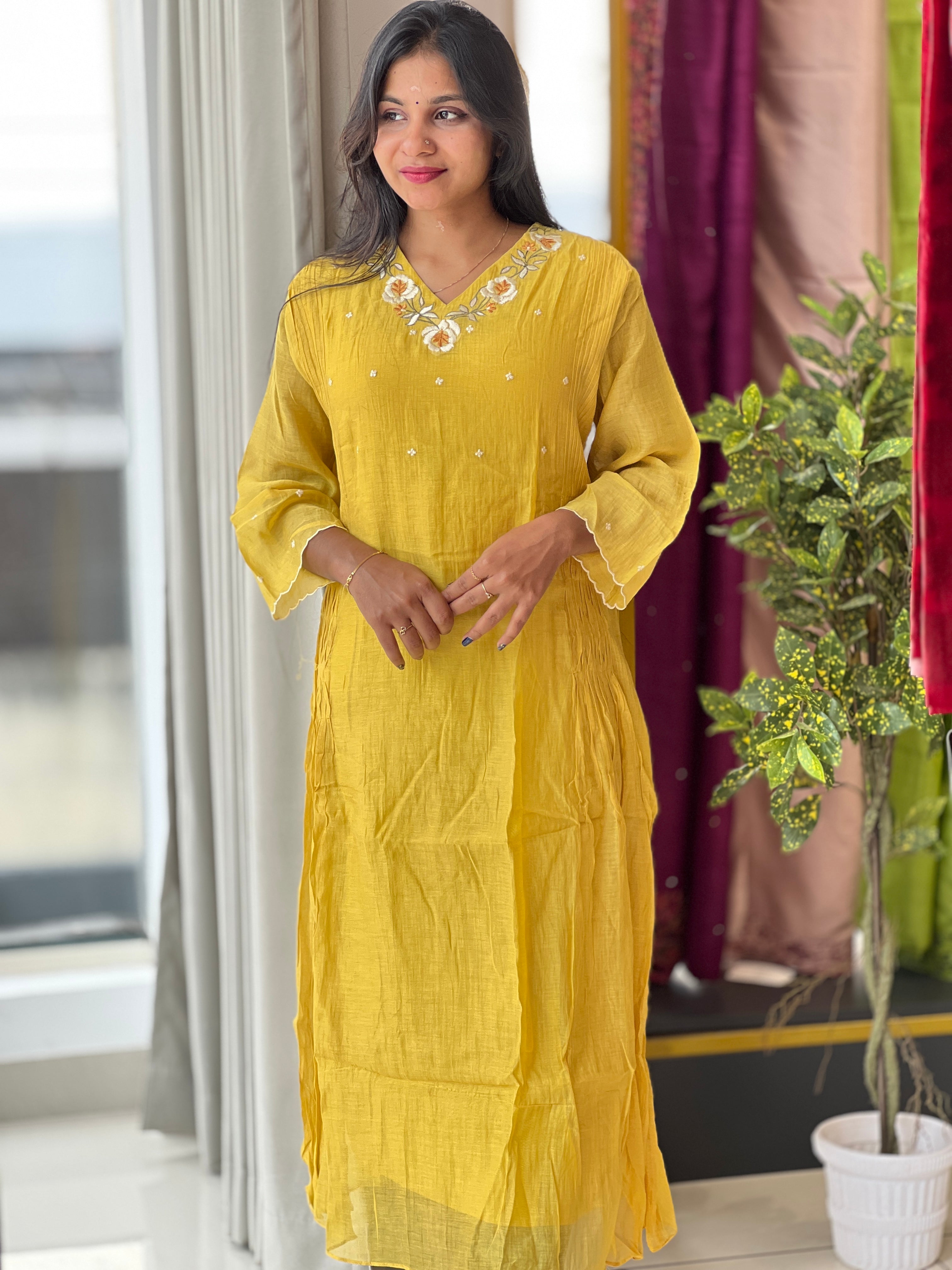 Embroidery Detailing Chanderi Kurta | ADS101