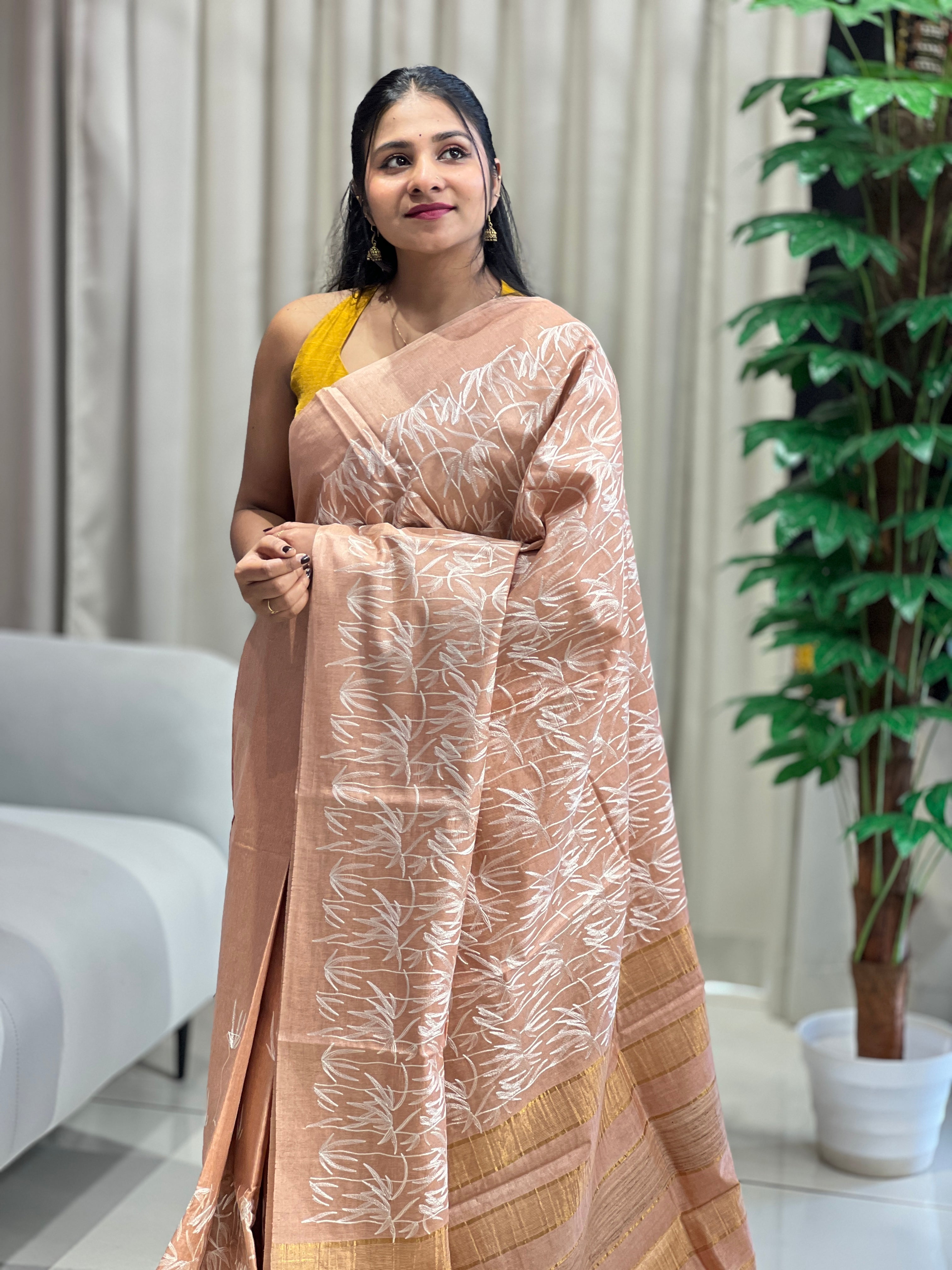 Machine Embroidery Leaf Patterned Tussar Saree | HS1289