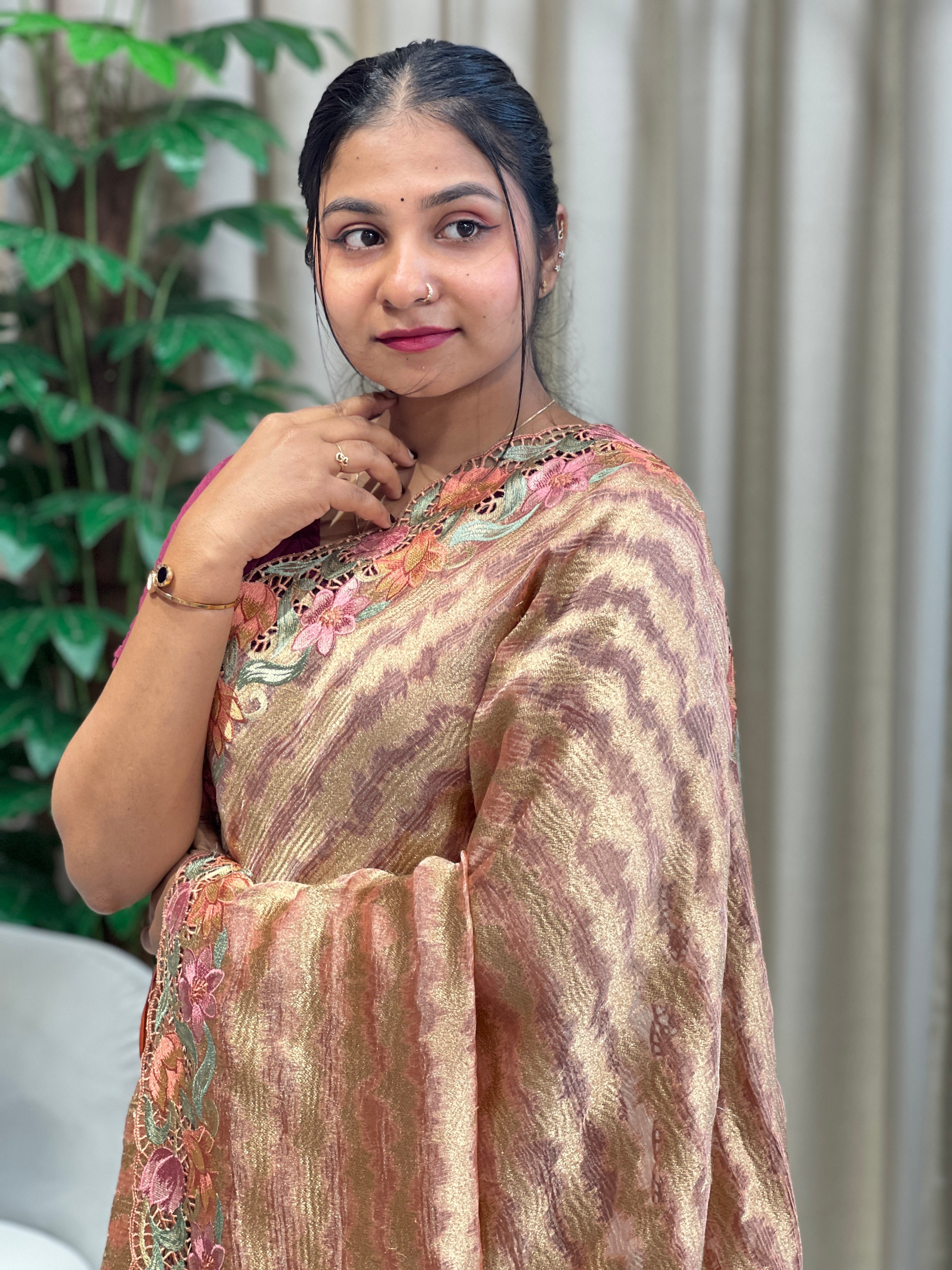 Floral Cutwork Embroidery Crushed Organza Saree | RGD995R