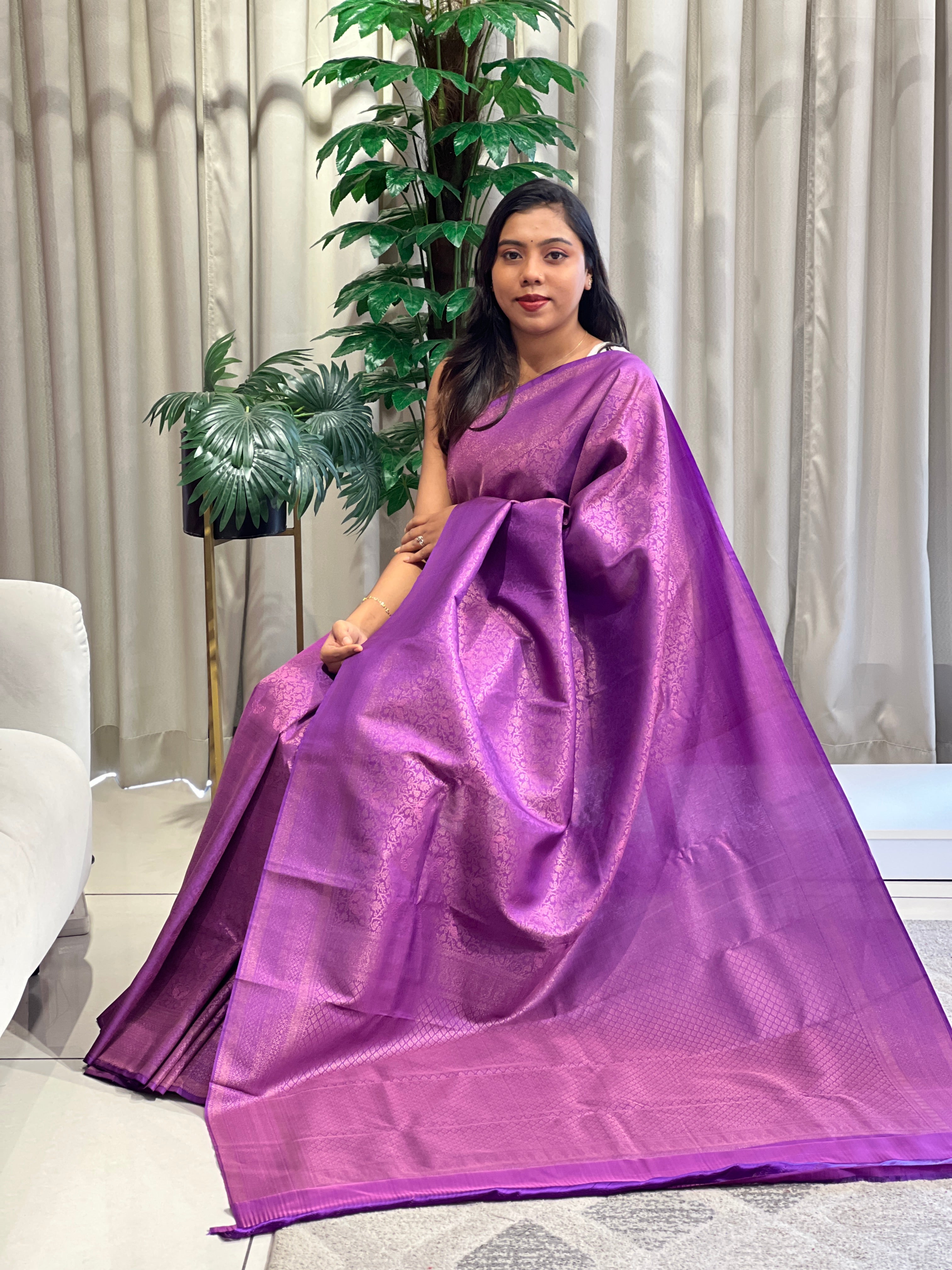 Floral Pattern Semi Soft Silk Saree | RTD135