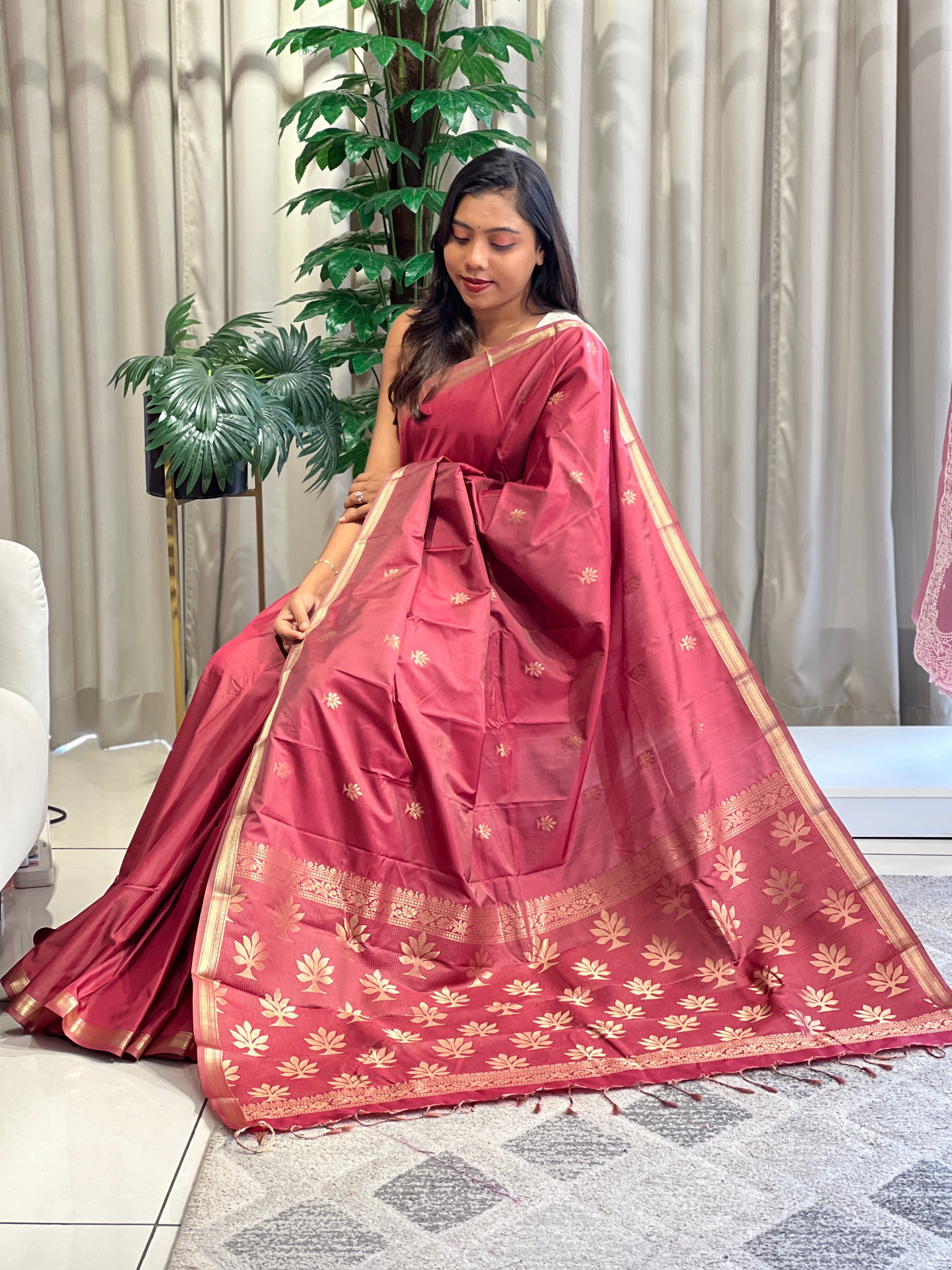 Buta Pattern Semi Soft Silk Saree | LPR107