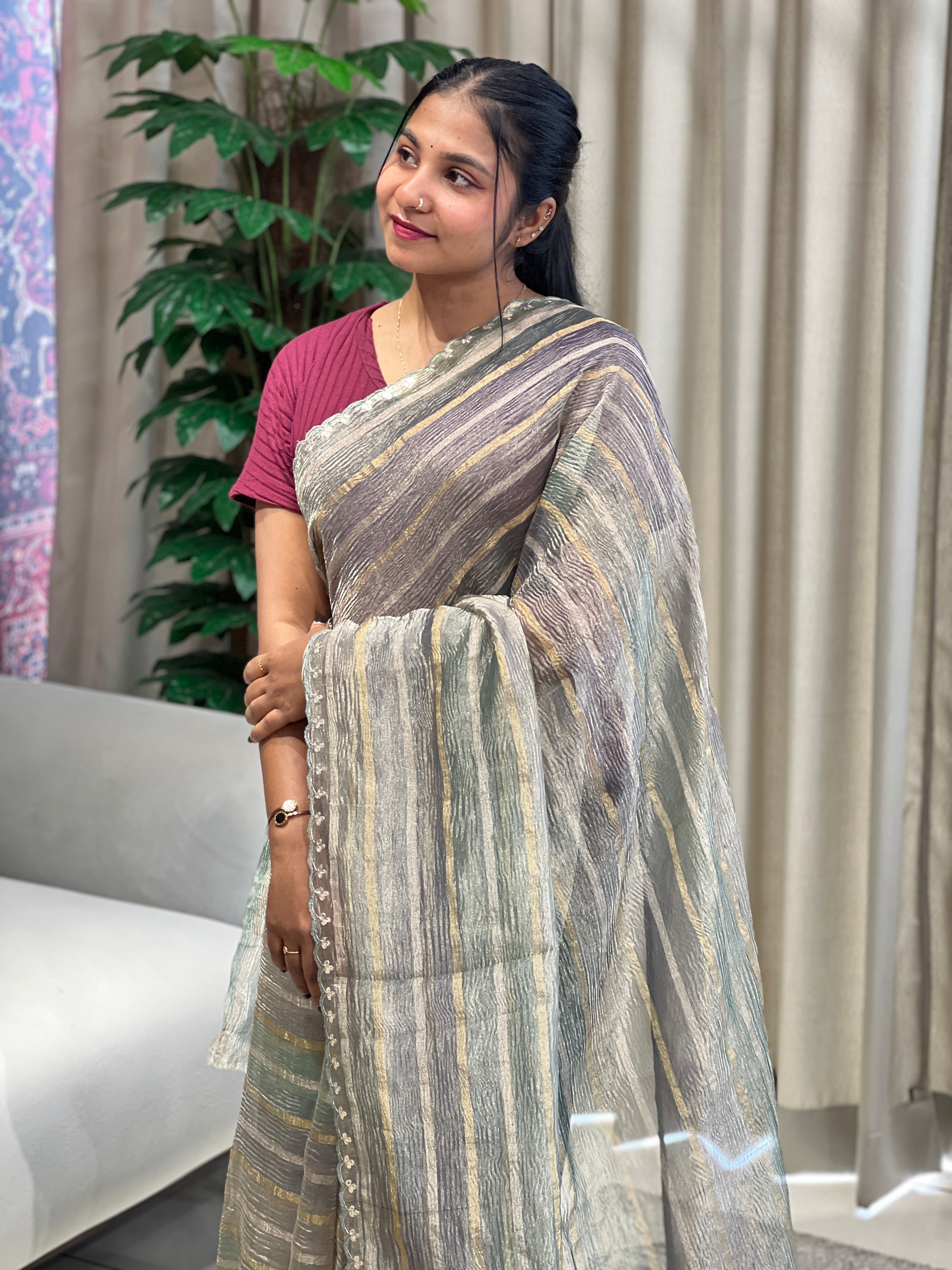 Floral Cross Stitch Embroidery Crushed Tissue Organza Saree | RGD993R