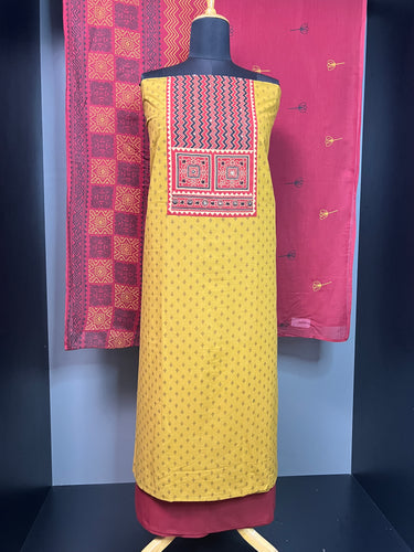 Print & Ajrak Patch Detailed Cotton Salwar Set | DE155