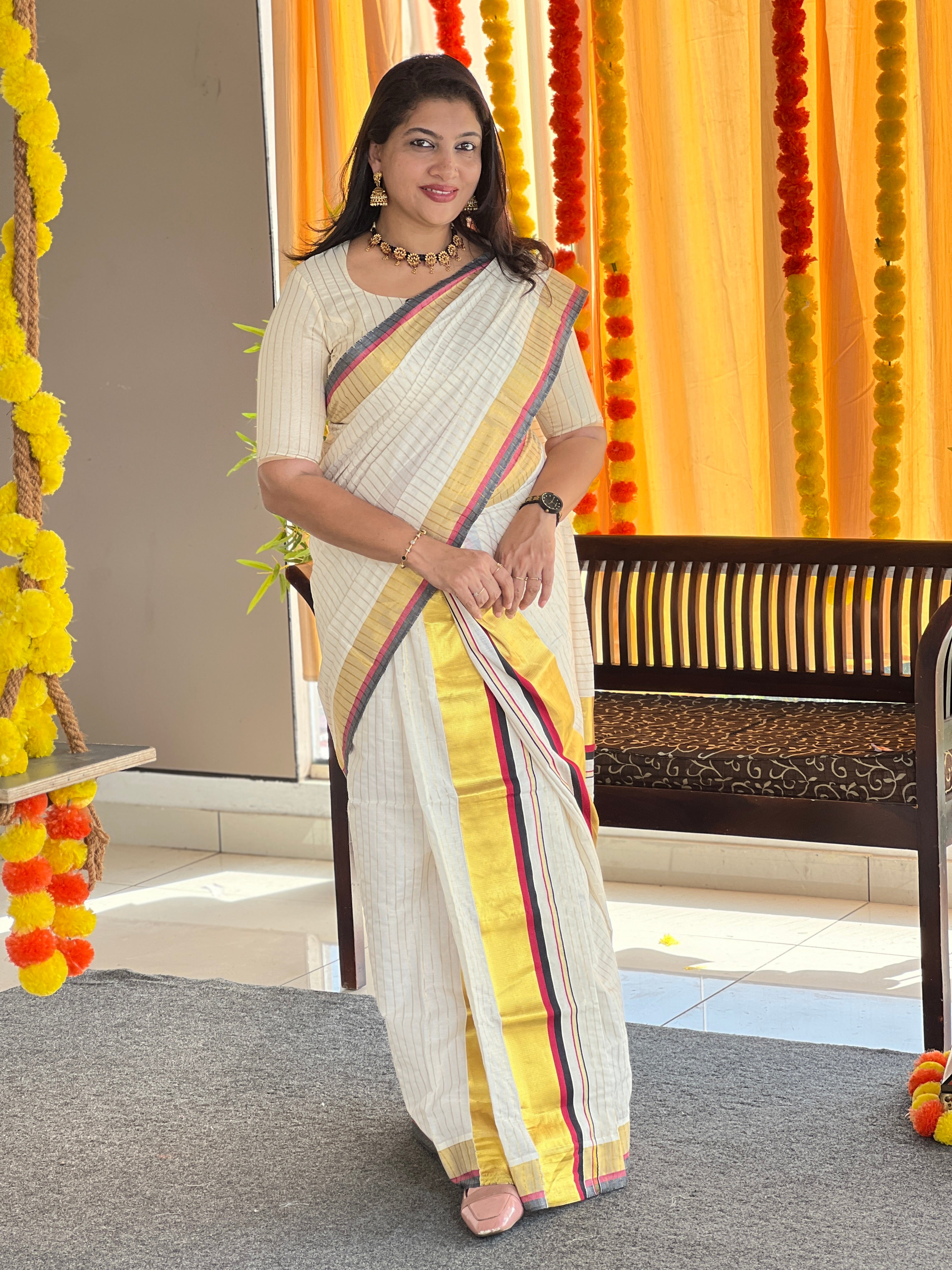 Zari Stripe Weaving Patterned Kerala Cotton Set Mundu | RAV111