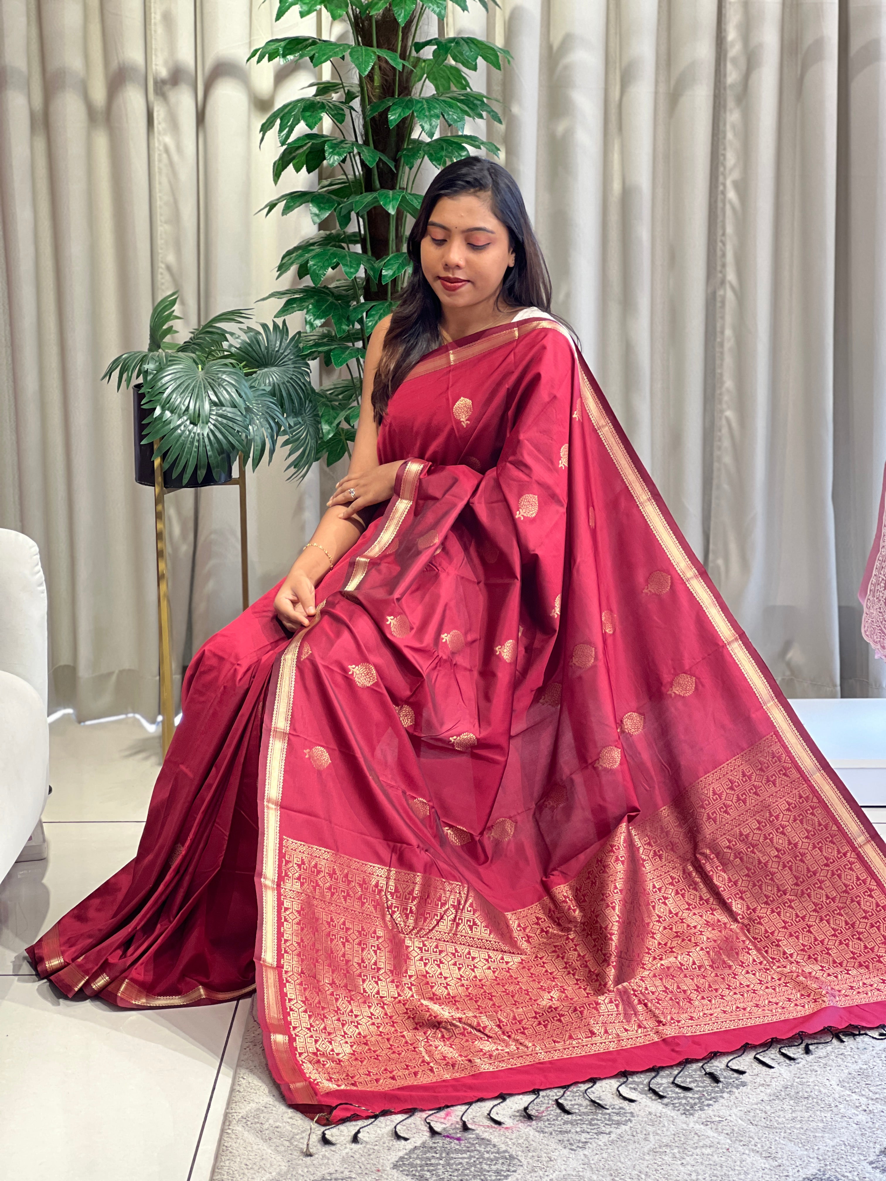 Floral Buta Woven Powerloom Semi Silk Saree | LPR114