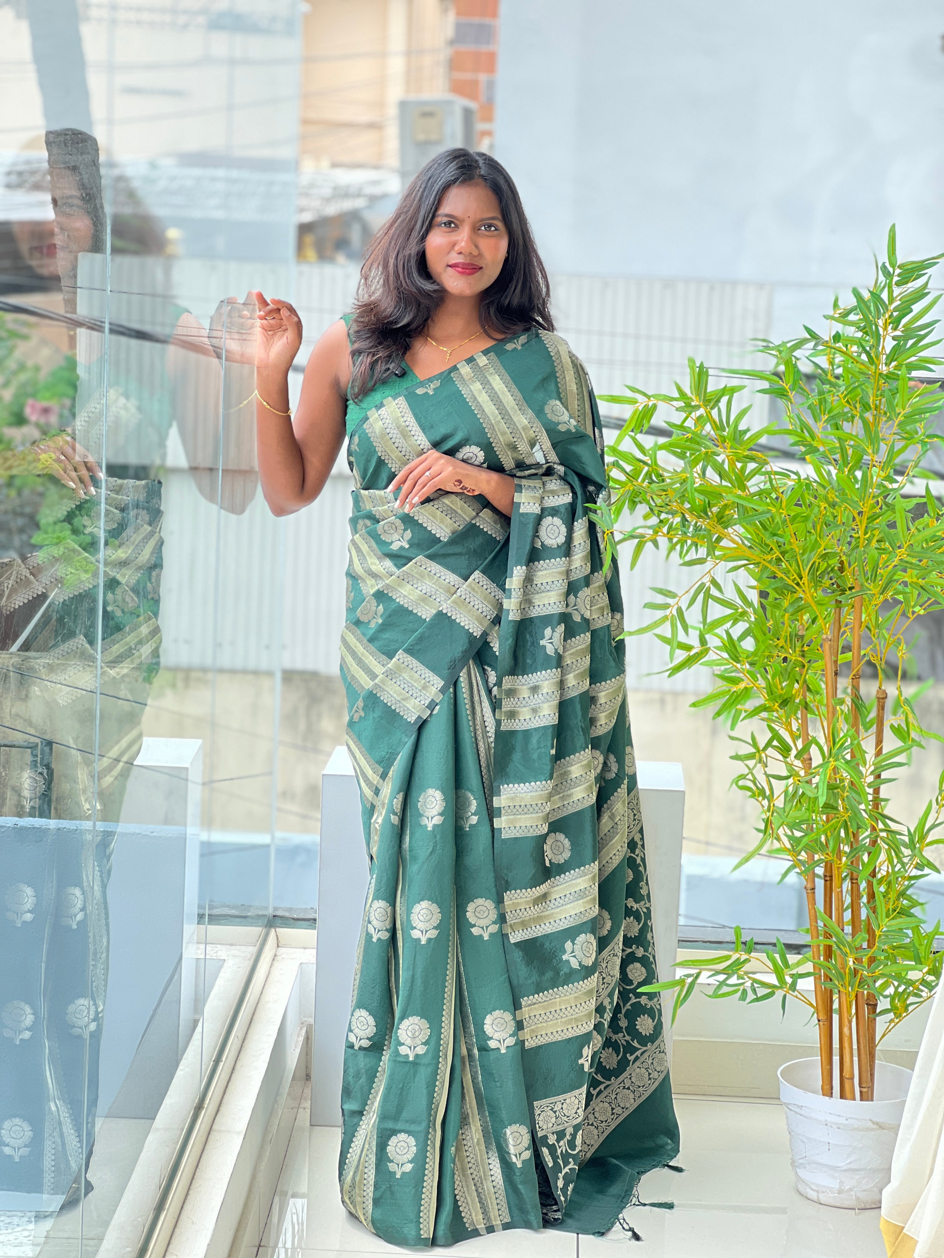 Stripe Zari Woven Semi Silk Saree | MB162