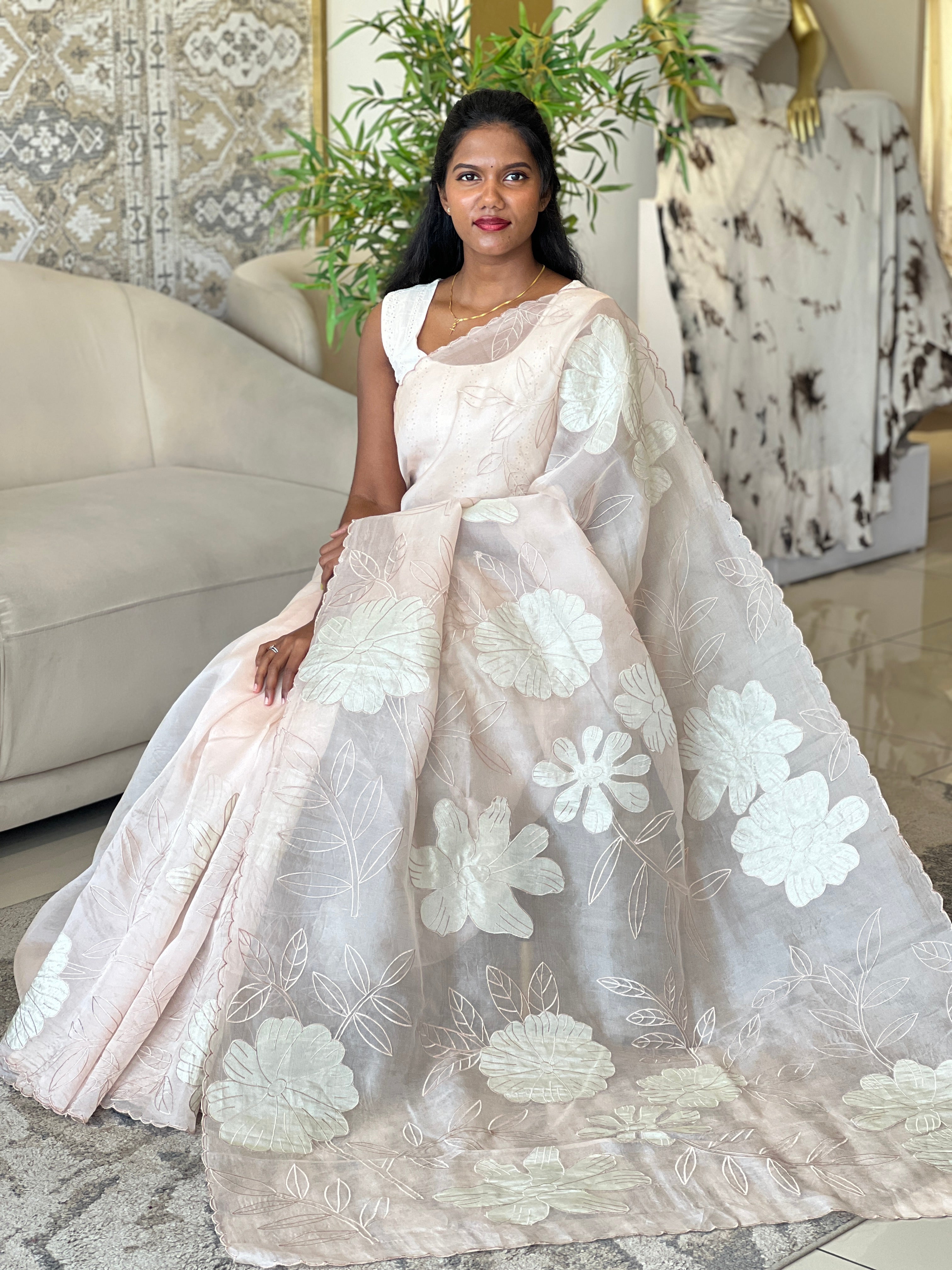Floral Applique Detailed Pure Organza Saree | MM201