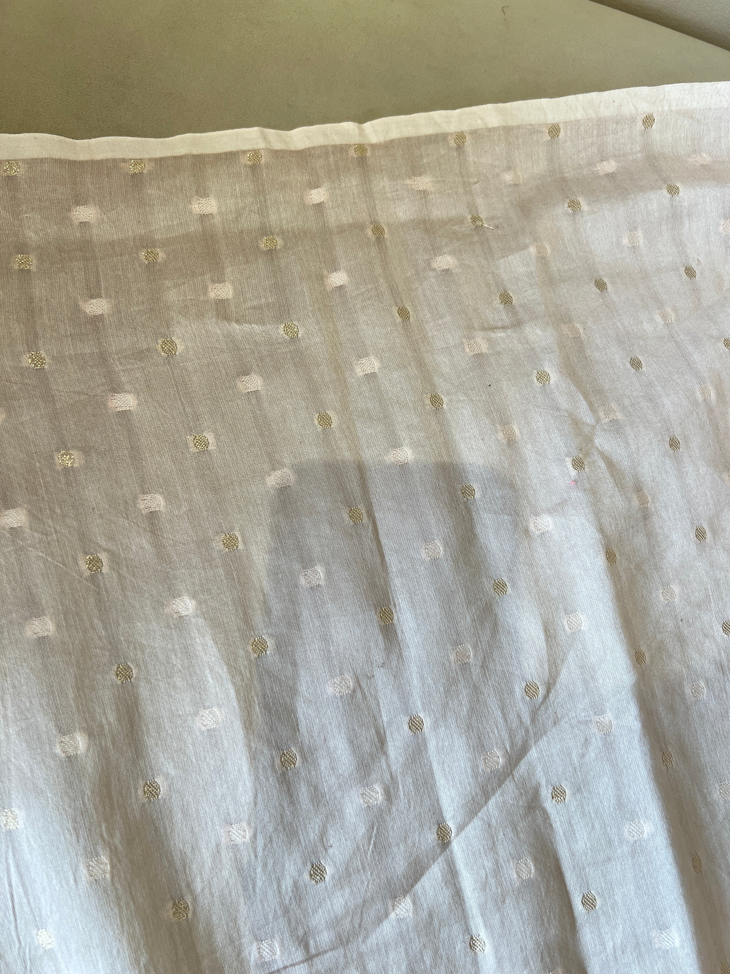 Floral Applique Detailed Pure Organza Saree | MM201