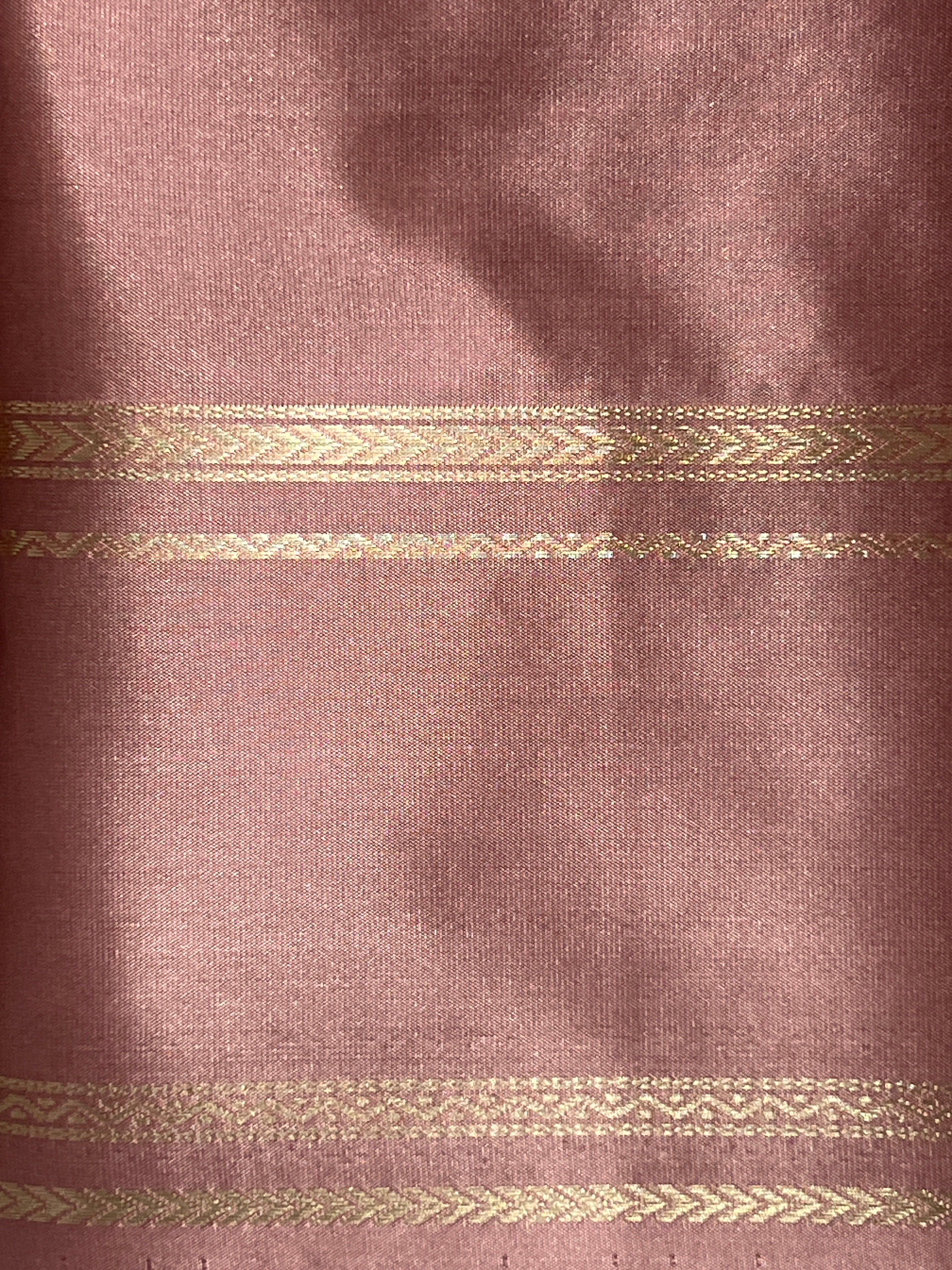 Traditional Rettapet Pattern With Floral Buti Elegance | LPR127