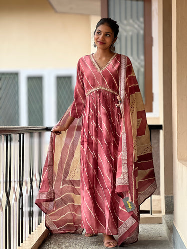 Alia Cut Pattern Muslin  Kurta Set | FW147