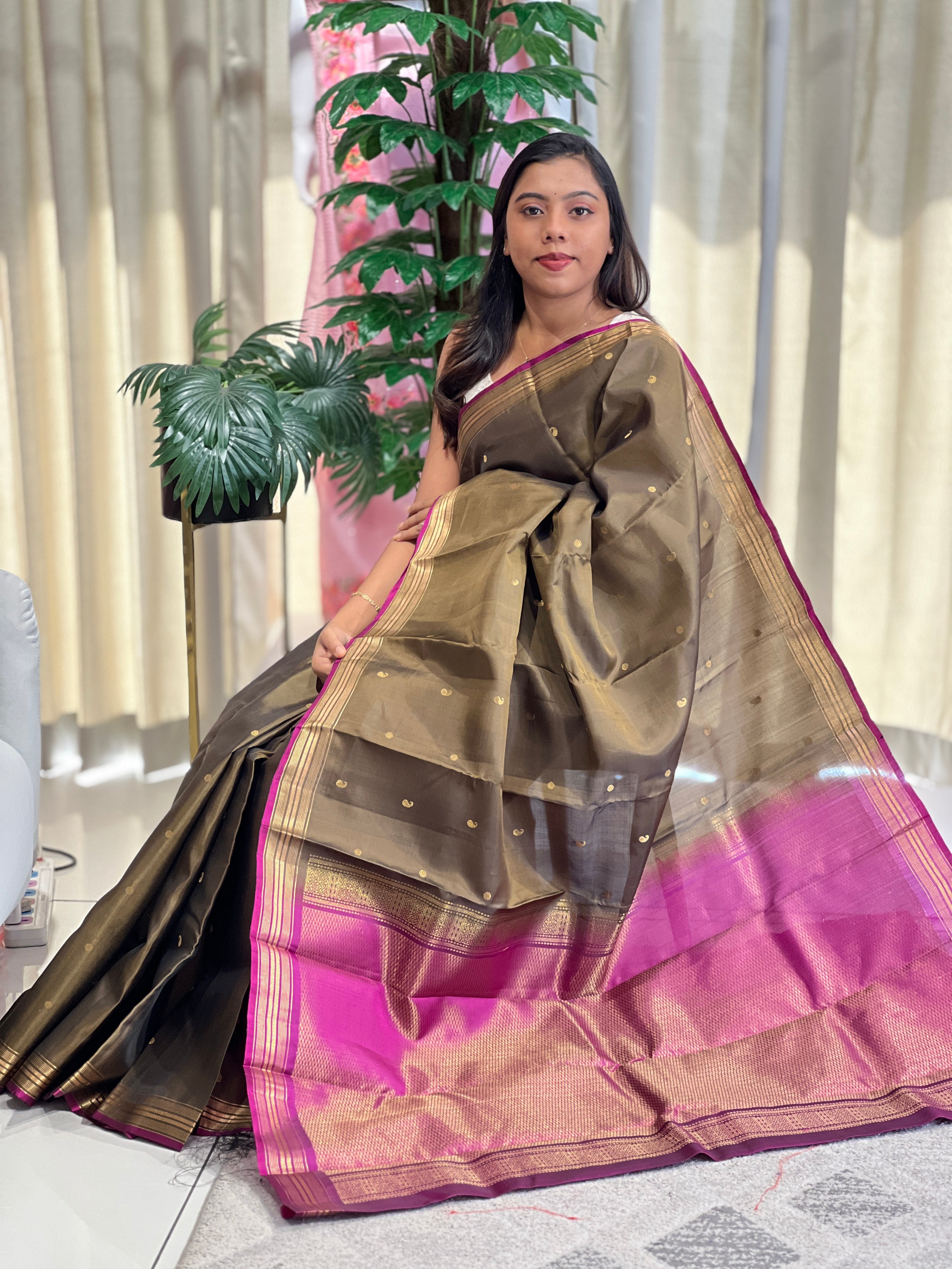 Traditional Handwoven Soft Silk Saree | TT295