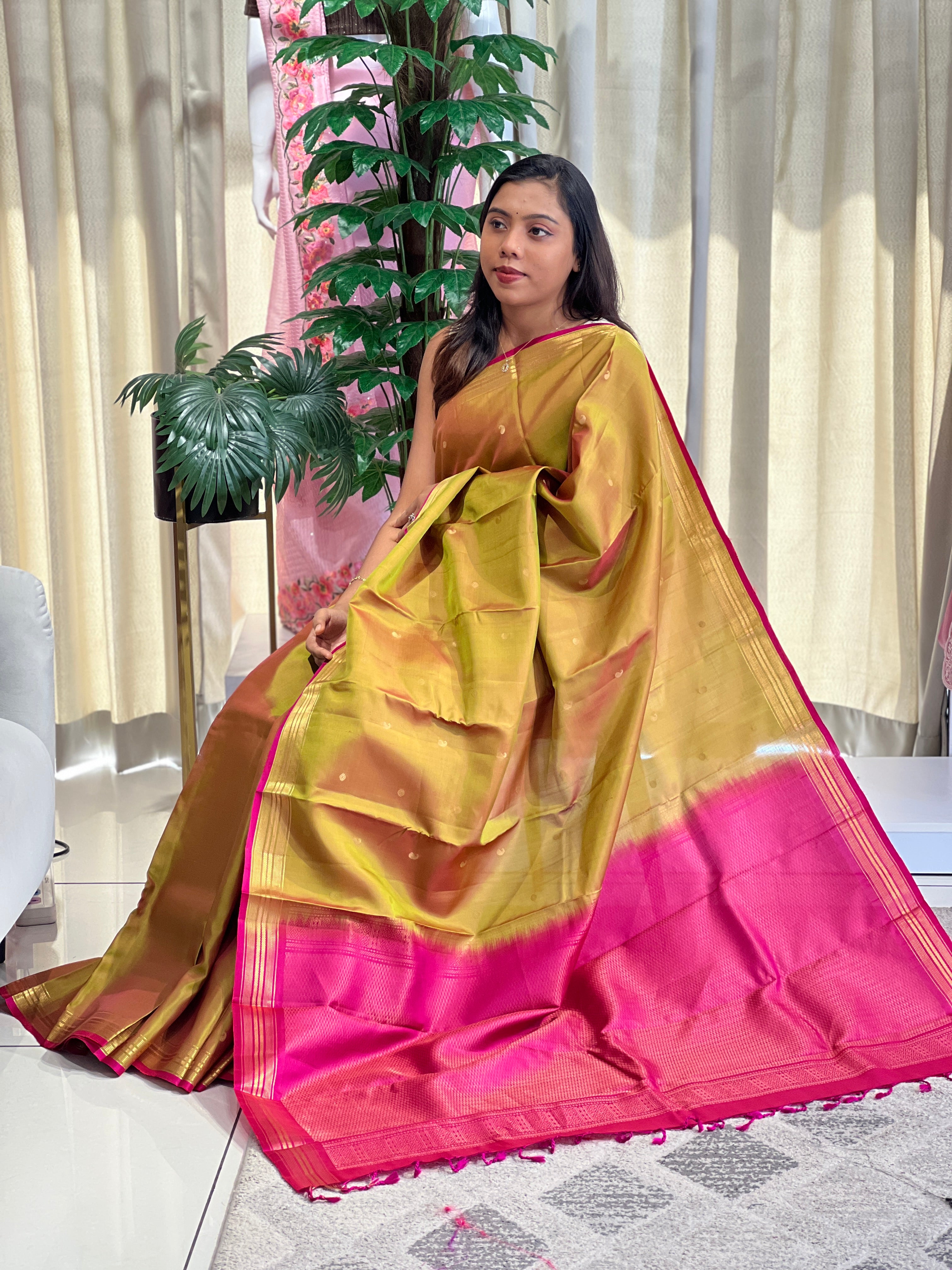 Traditional Handwoven Soft Silk Saree | TT296