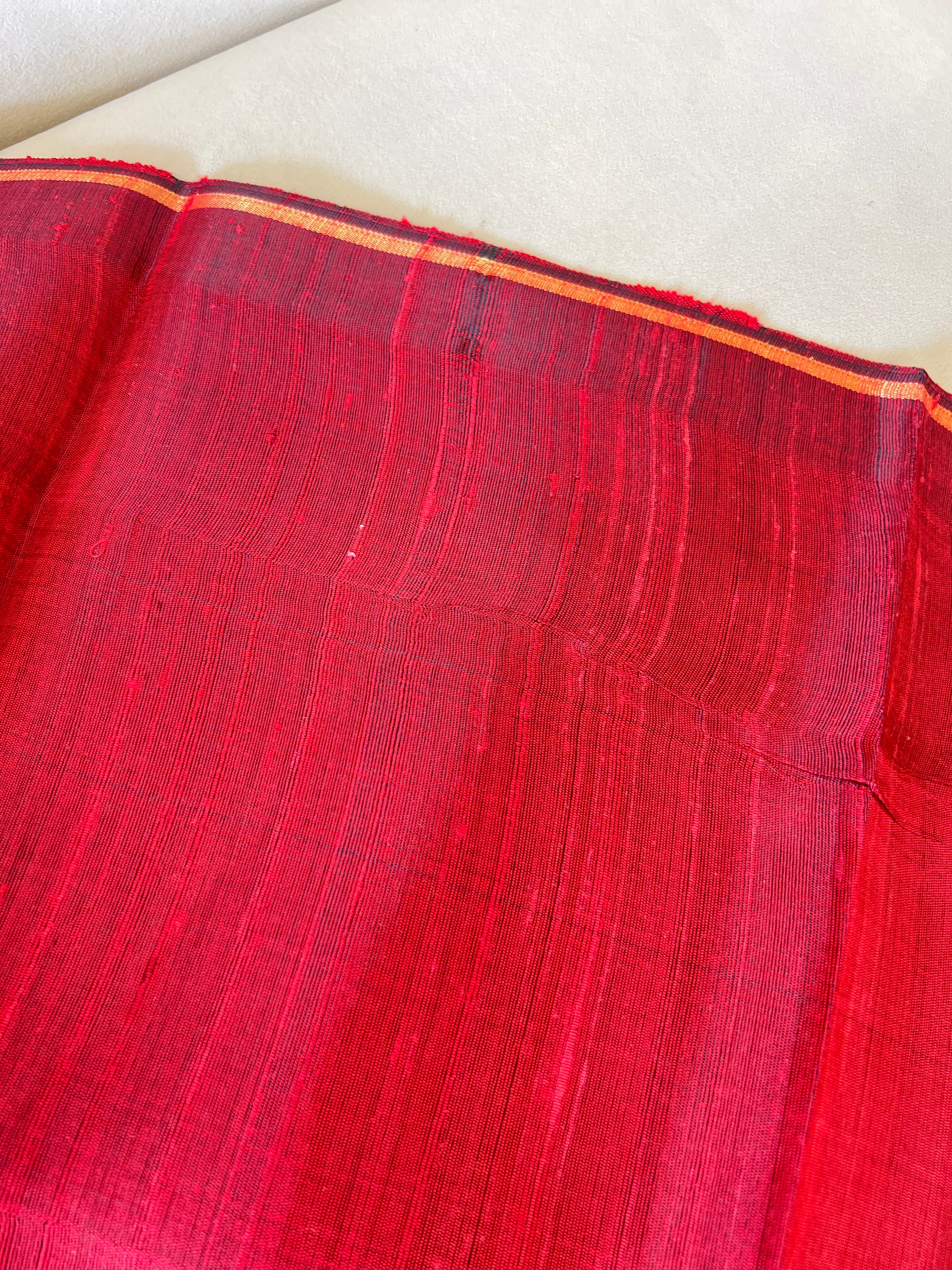 Zari And Thread Woven Raw Silk Saree | HS1353
