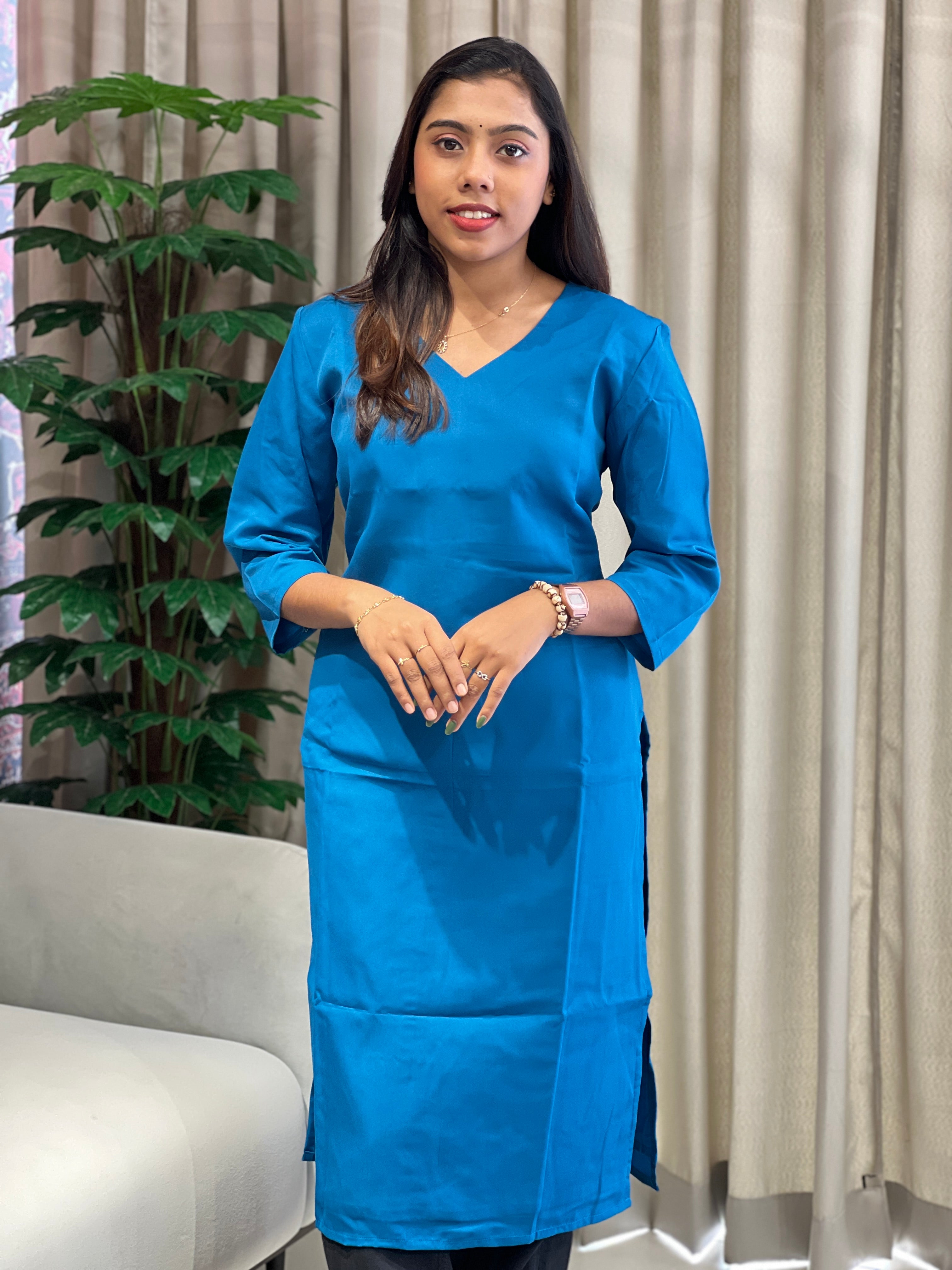 Solid Semi Silk Kurta | DNT1047