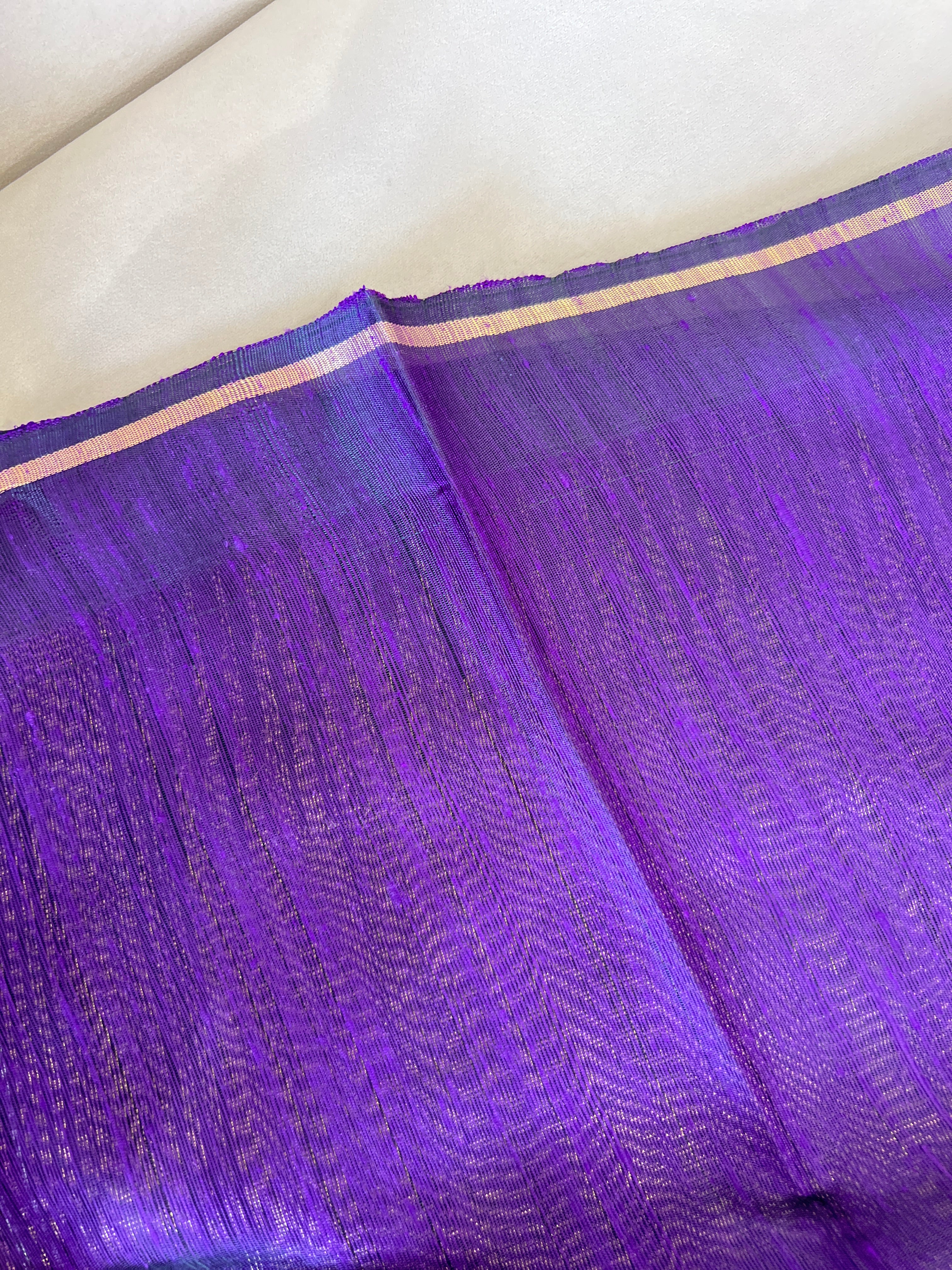Zari And Thread Woven Raw Silk Saree | HS1349