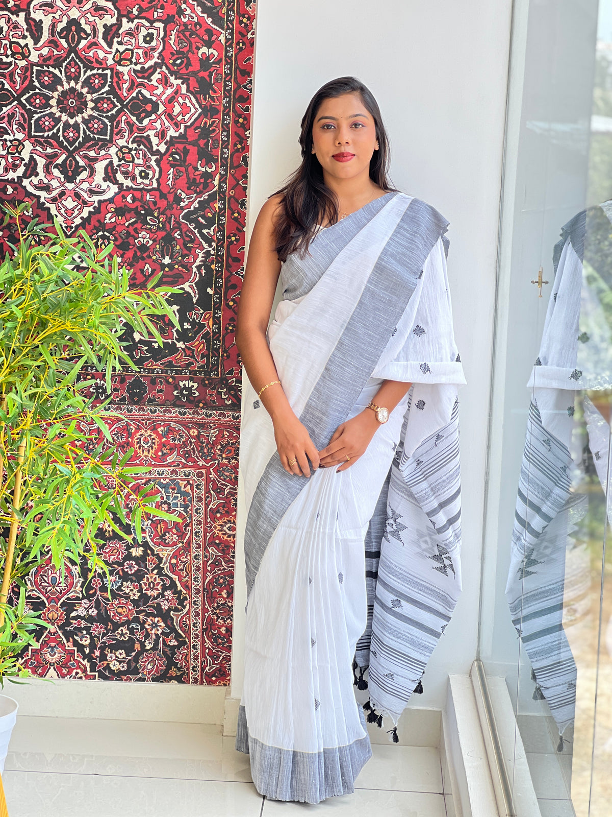 Geometric Pattern Bengal Cotton Saree | SA172