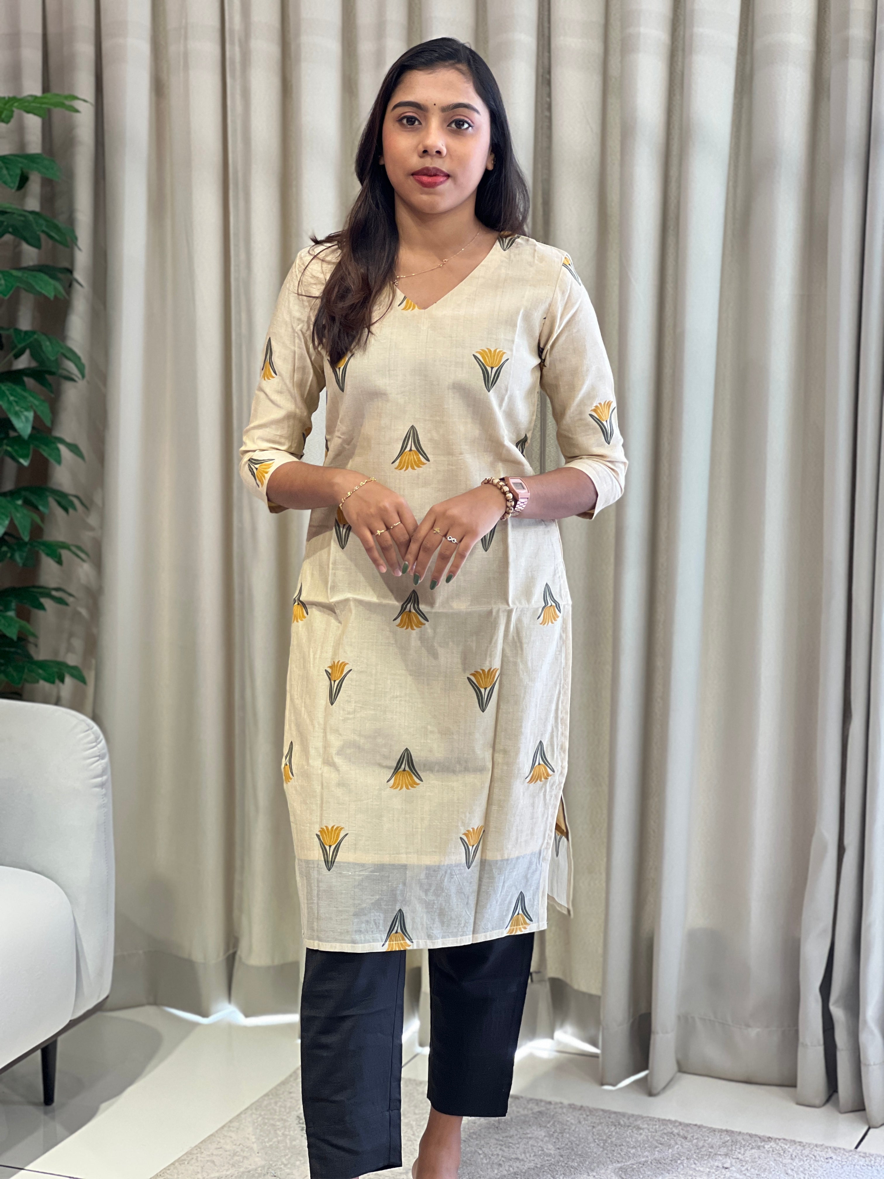 Floral Printed Cotton Kurta Set | DNT1093