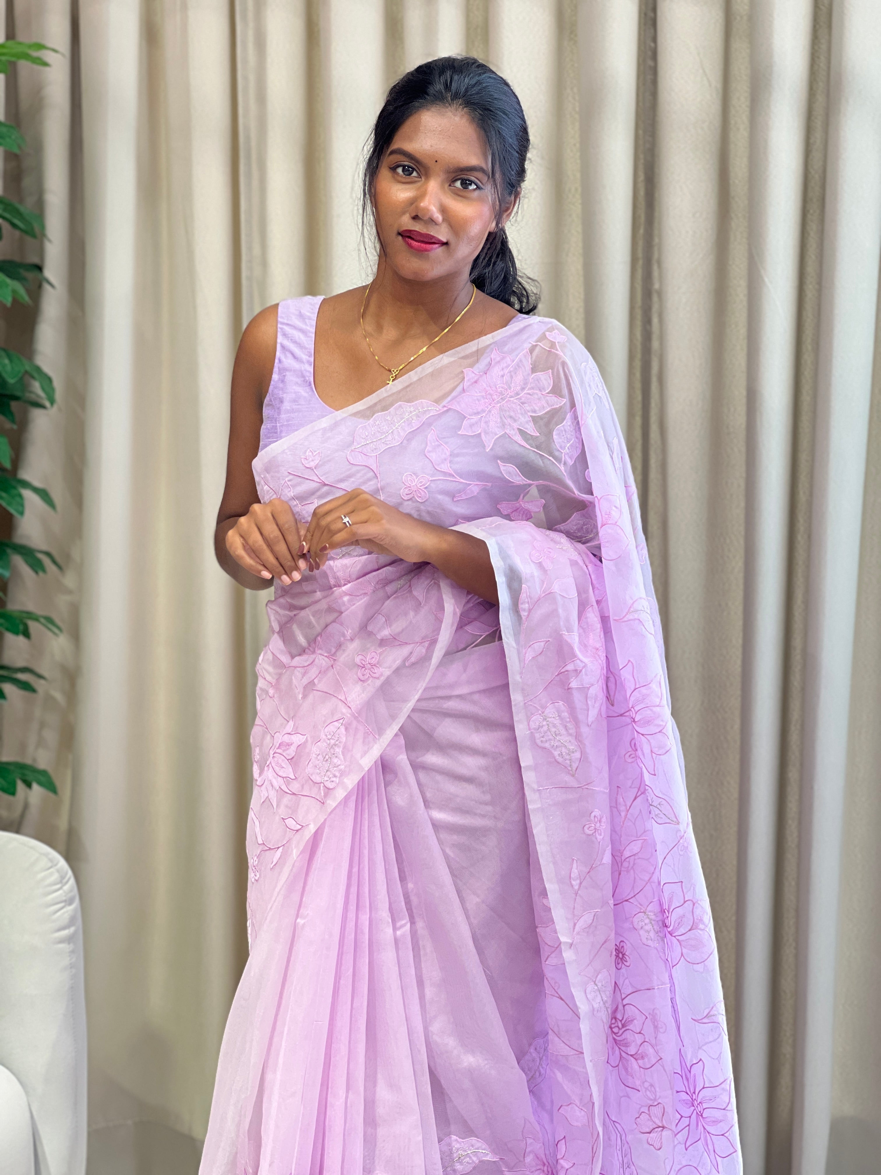 Floral Applique Detailed Organza Saree | MM262