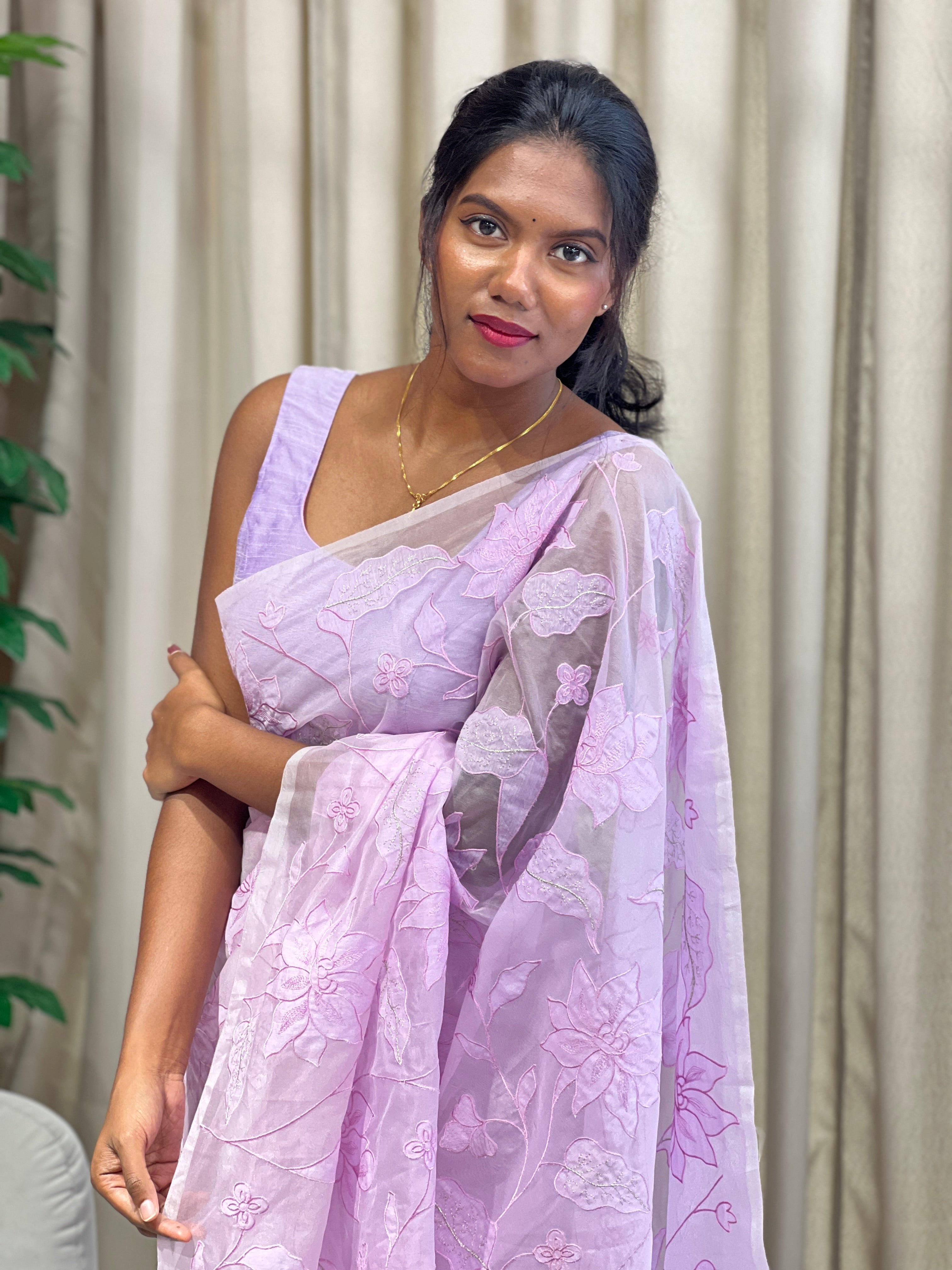 Floral Applique Detailed Organza Saree | MM262