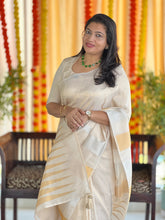 Zari Weaving Temple Border Detailed Semi Silk Saree | HT202